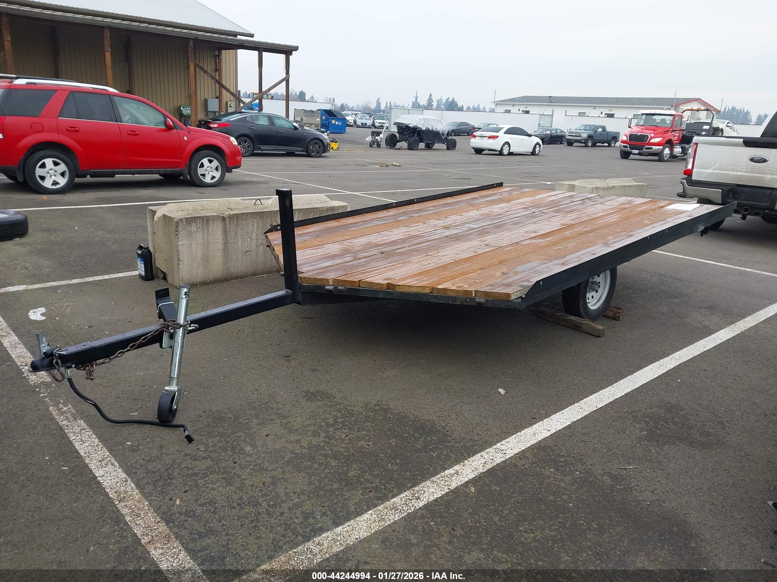 UTILITY TRAILER image 2