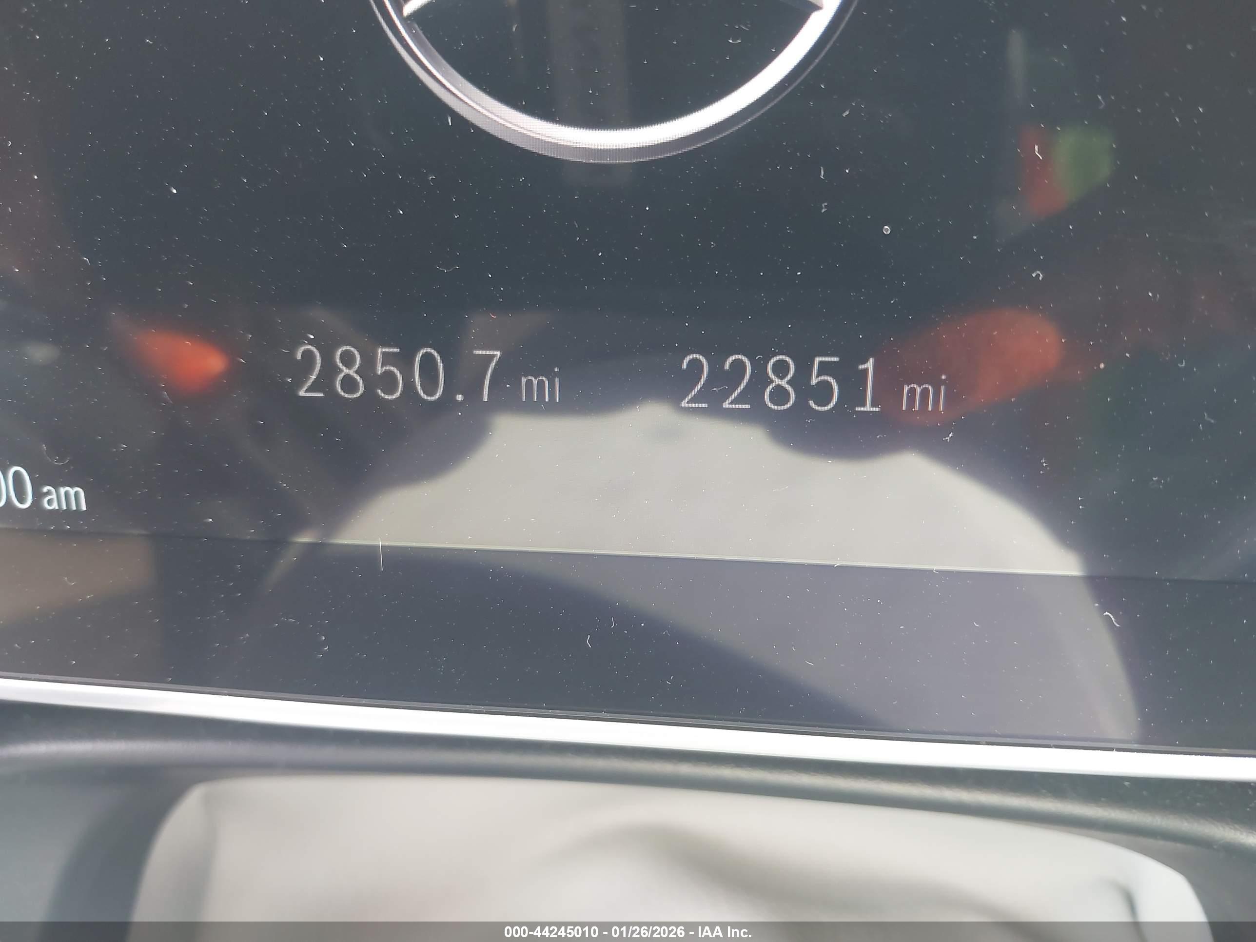 MERCEDES-BENZ EQE image 7