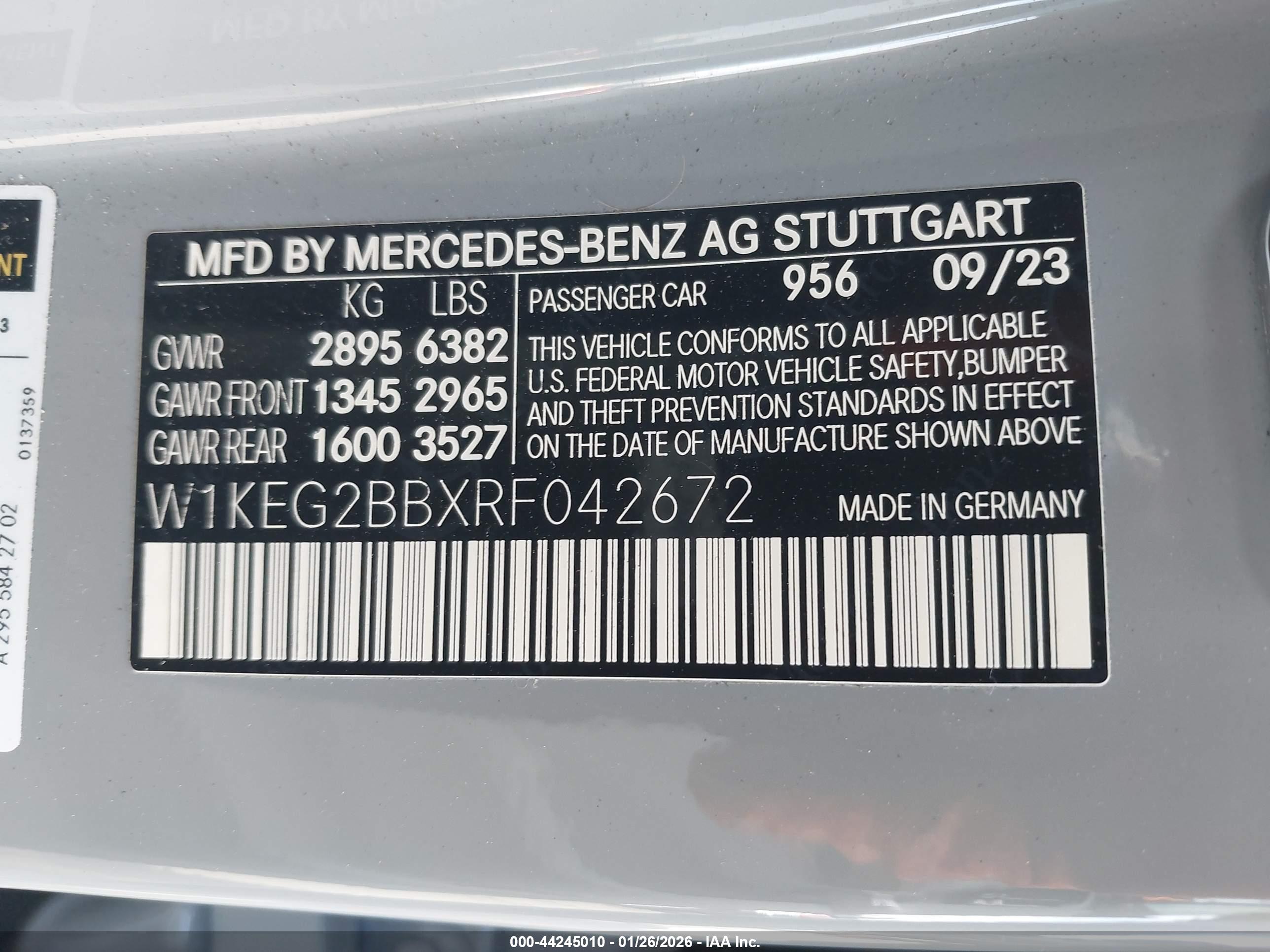 MERCEDES-BENZ EQE image 9