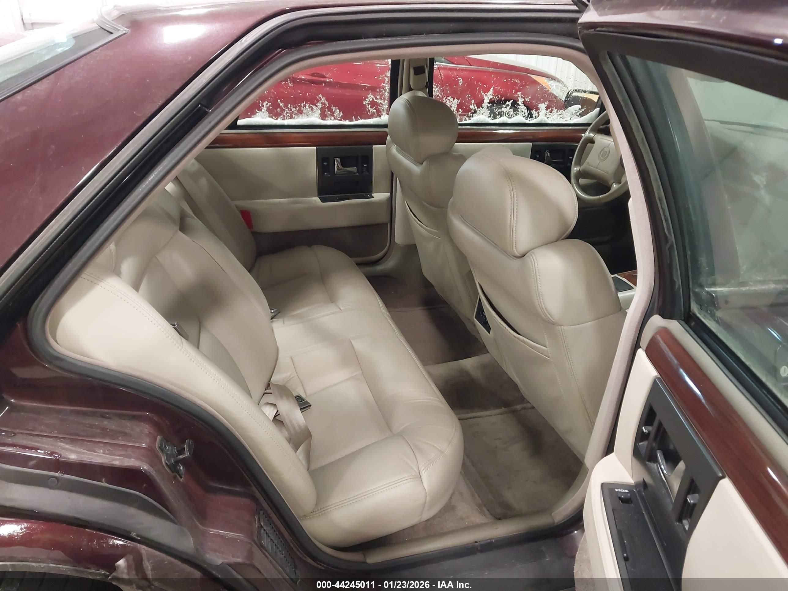 CADILLAC SEVILLE image 8