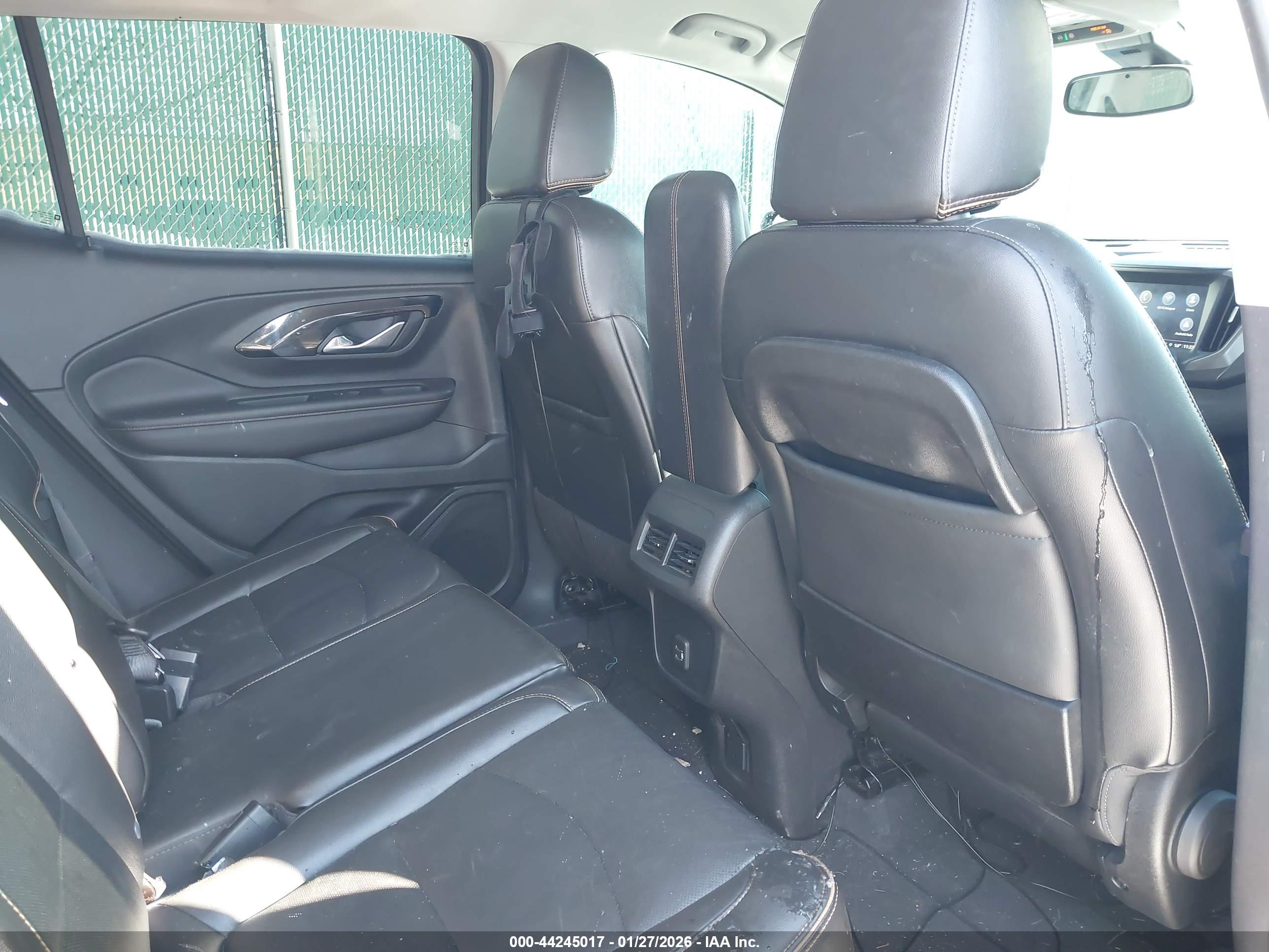 GMC TERRAIN image 8