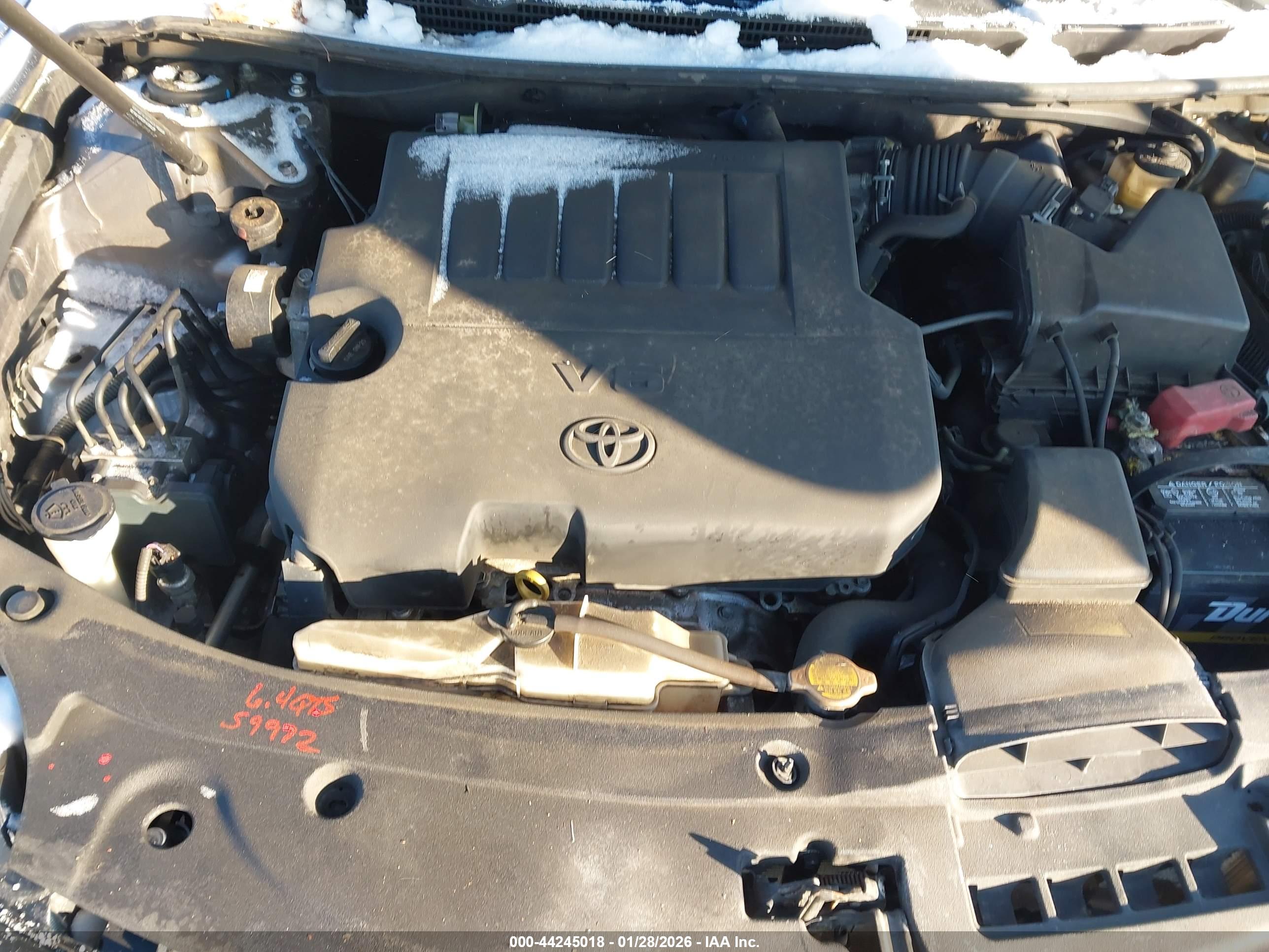TOYOTA AVALON image 10