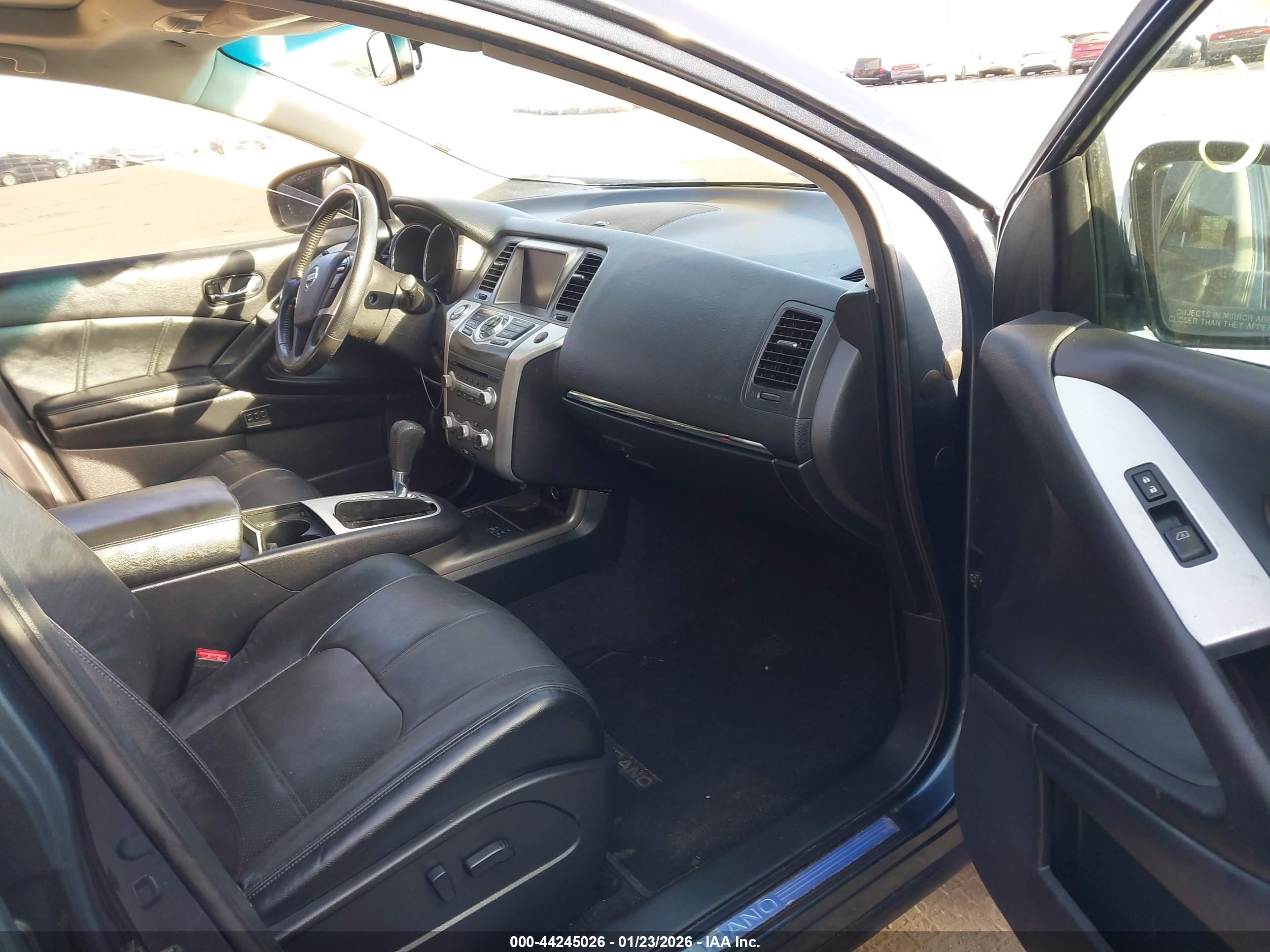 NISSAN MURANO image 5