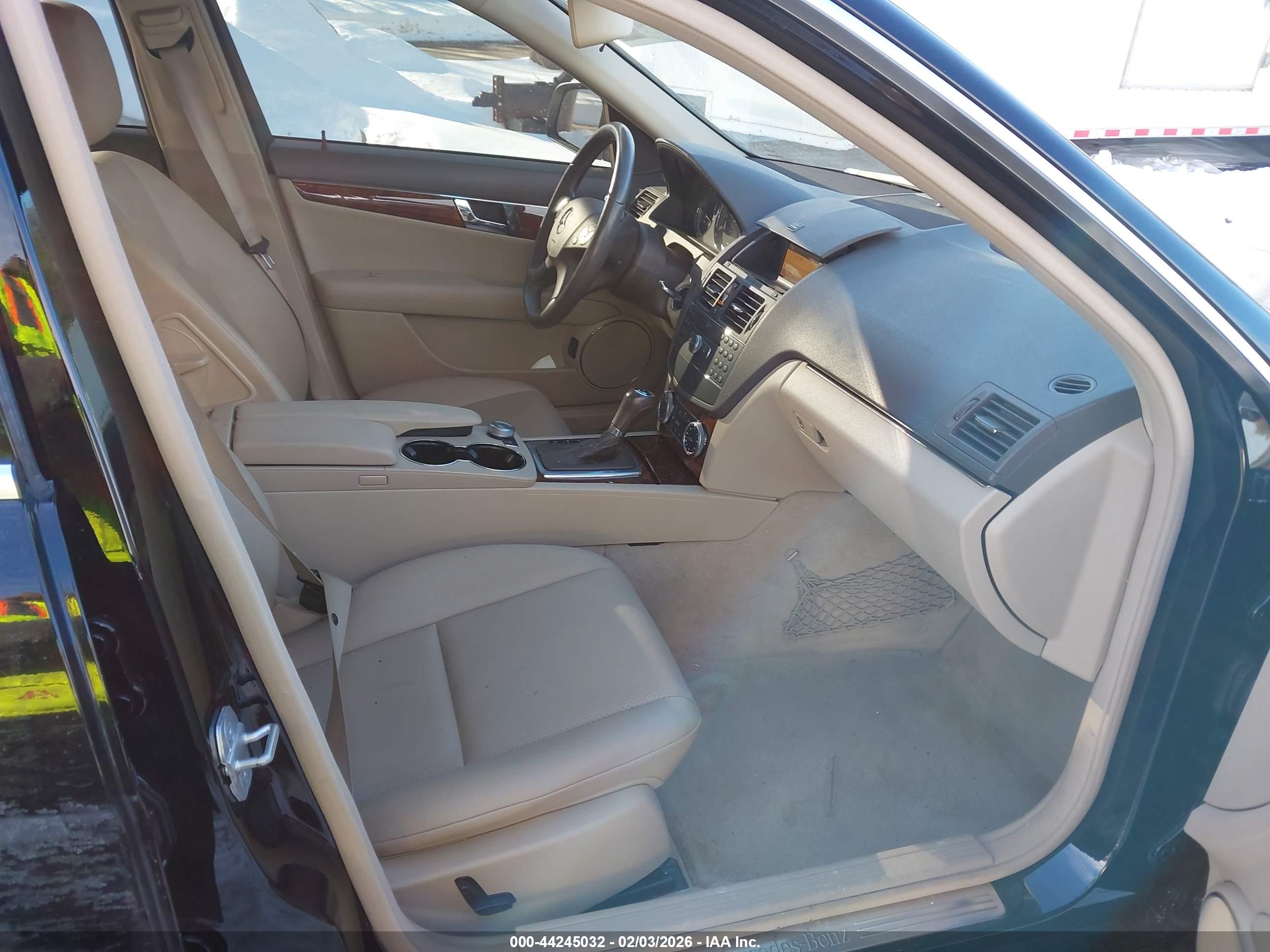 MERCEDES-BENZ C image 5