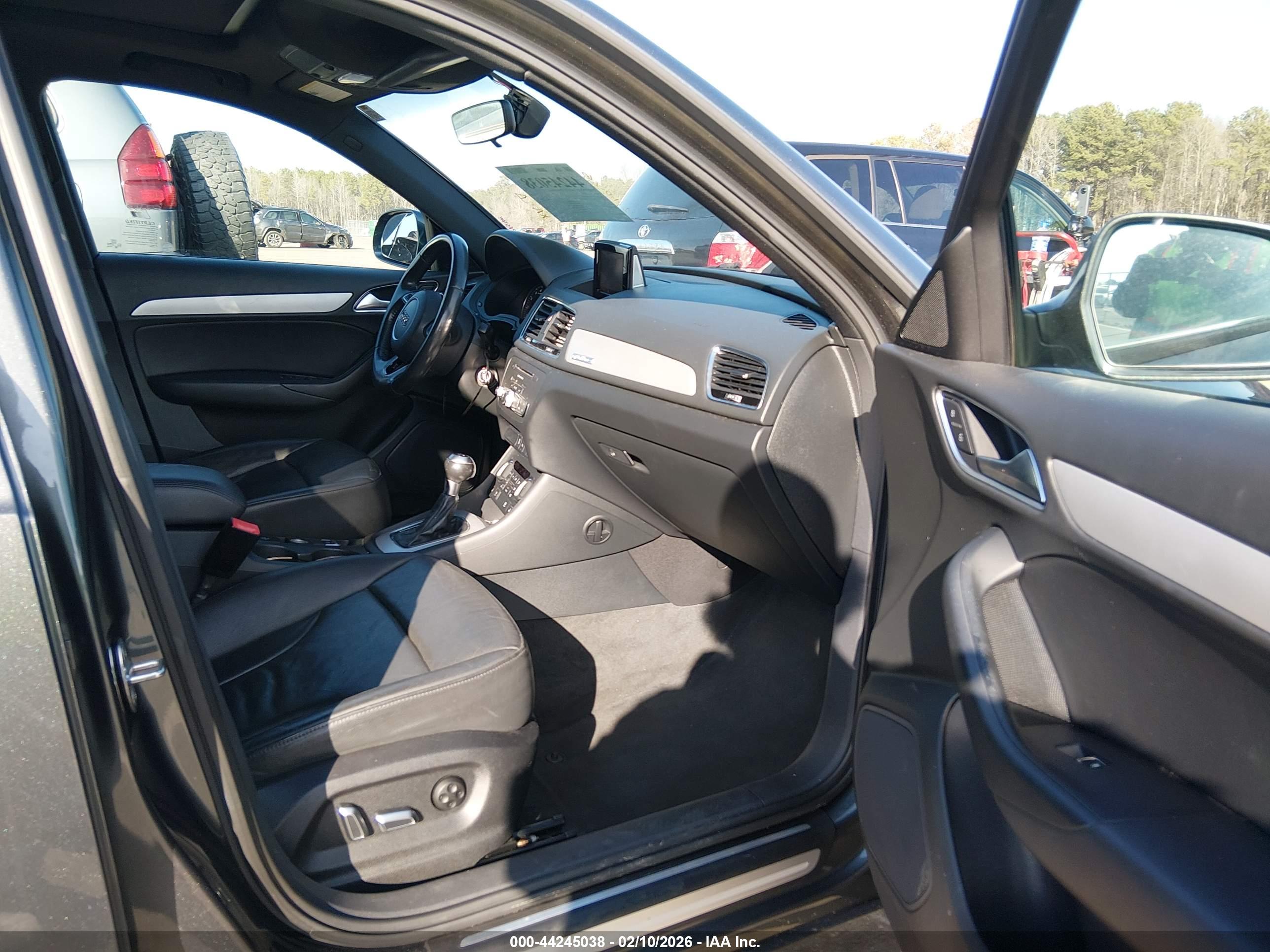 AUDI Q3 image 5