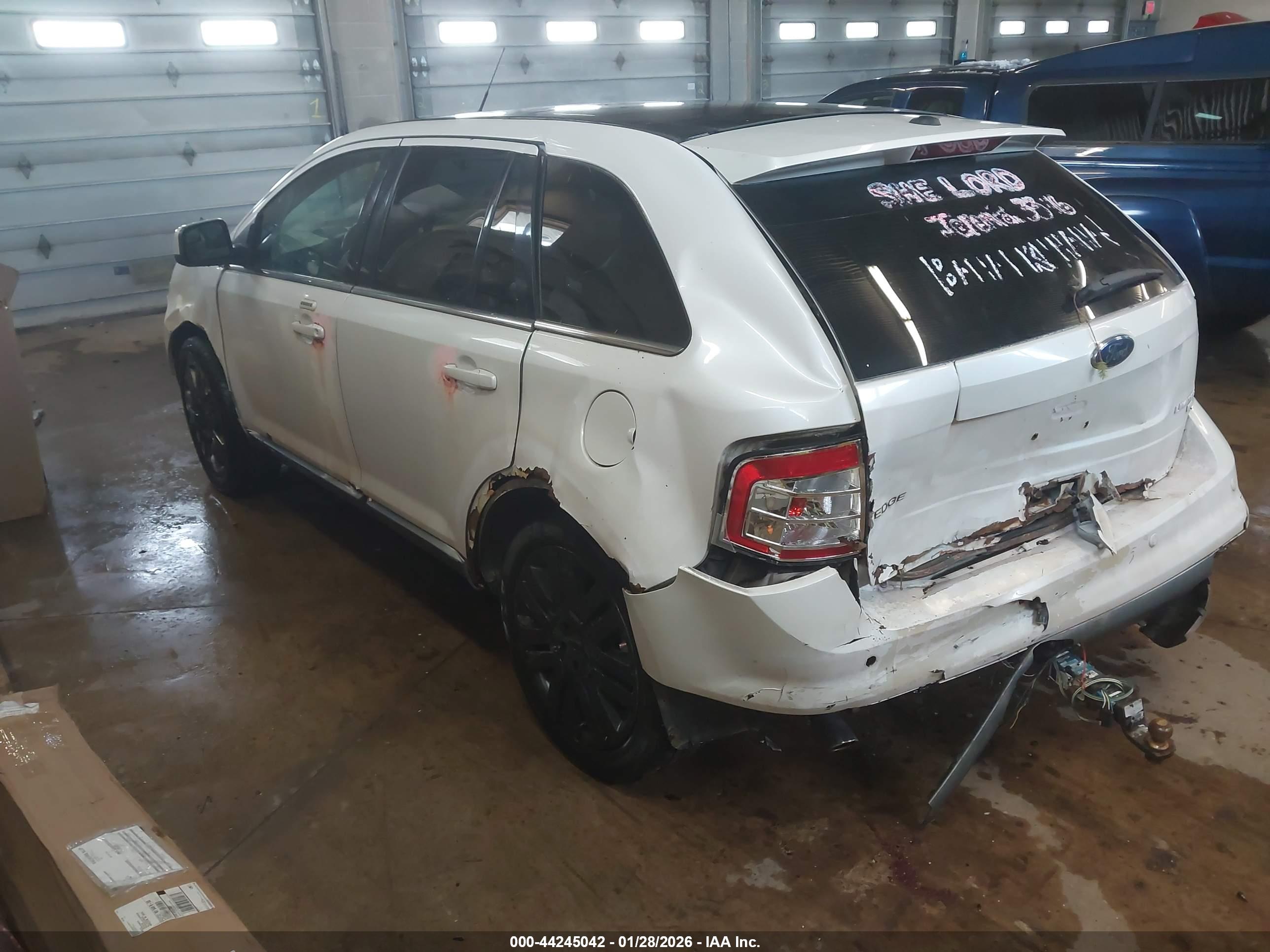FORD EDGE image 3