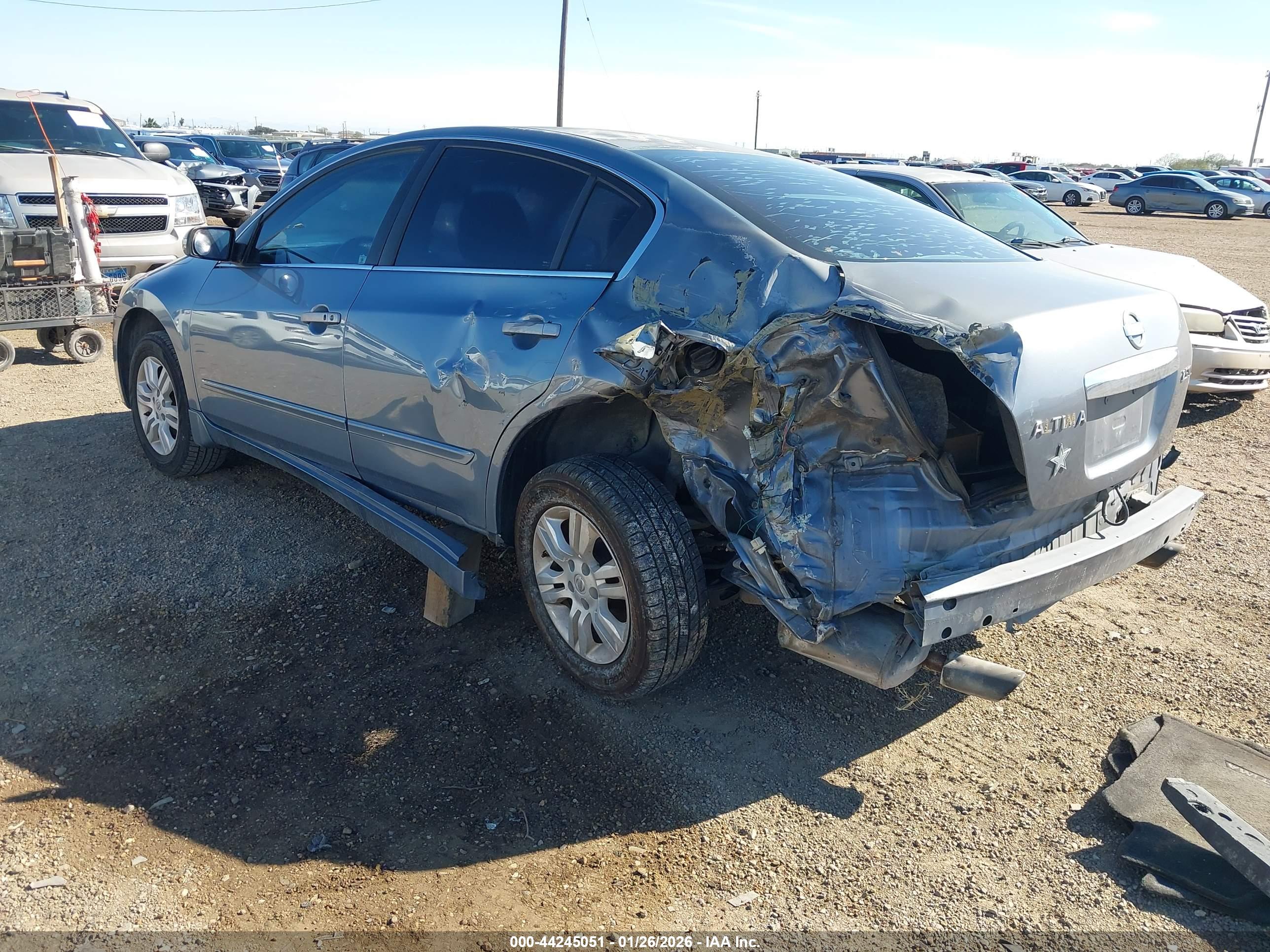 NISSAN ALTIMA image 3