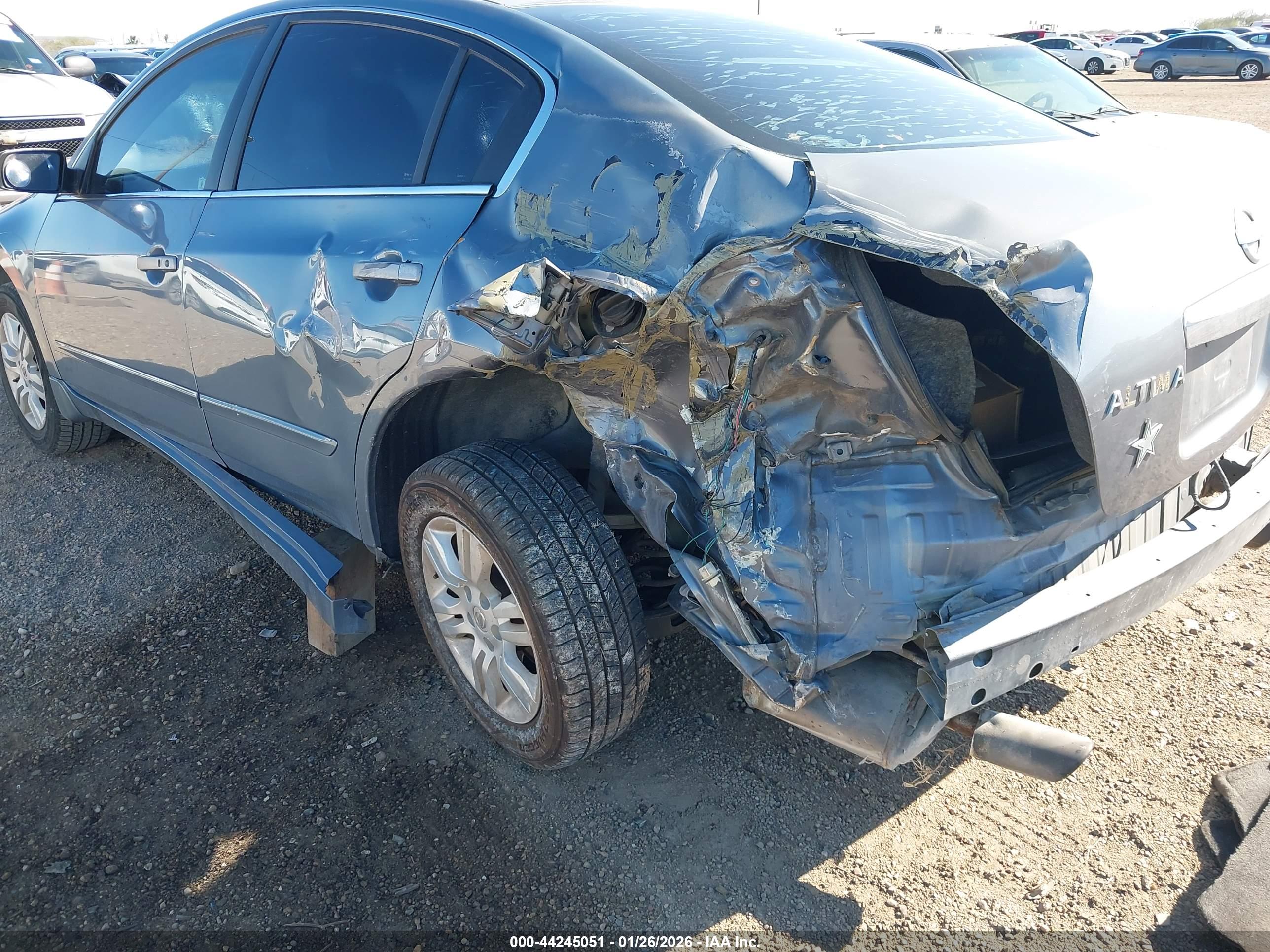 NISSAN ALTIMA image 6