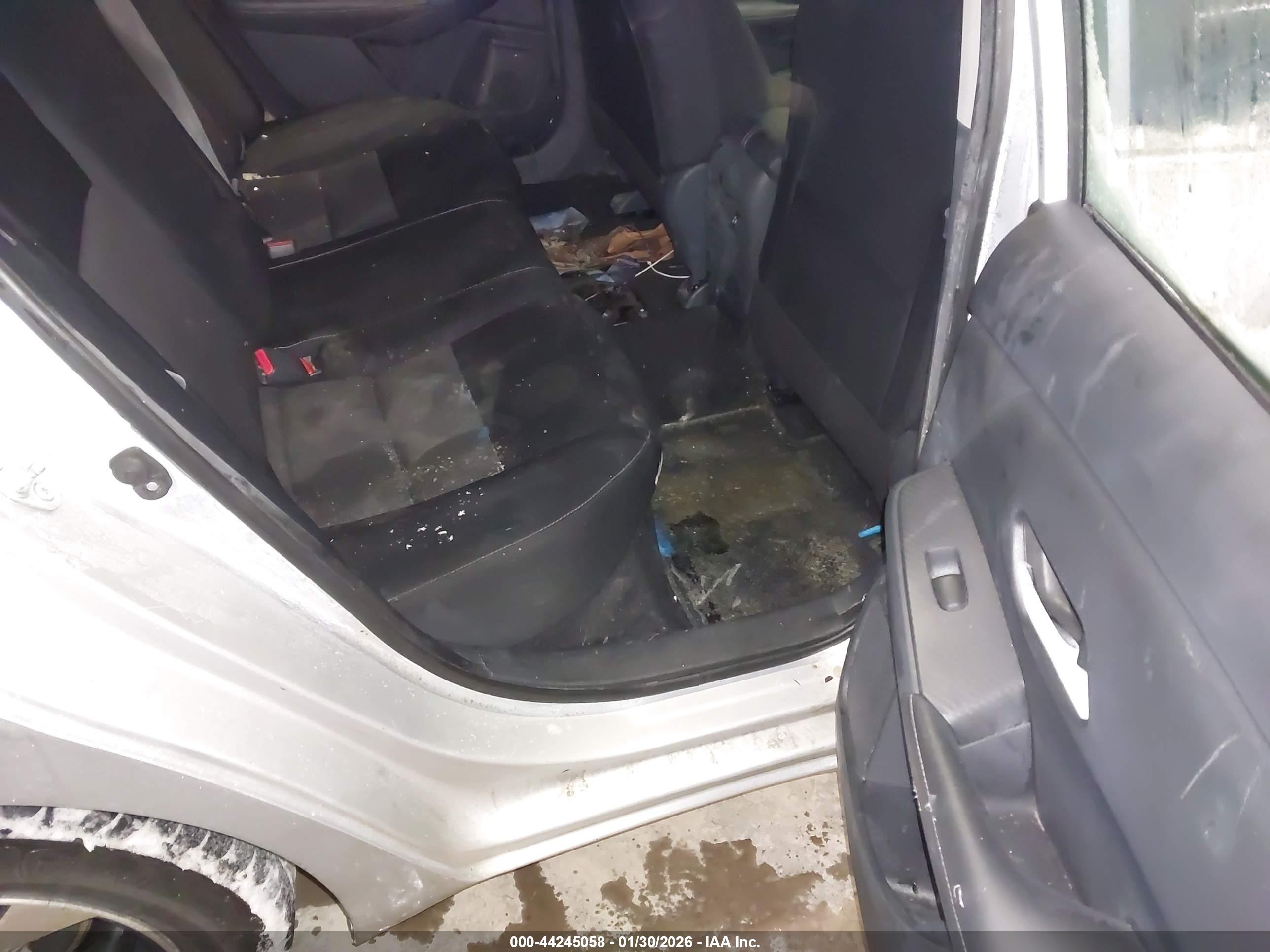 NISSAN SENTRA image 8