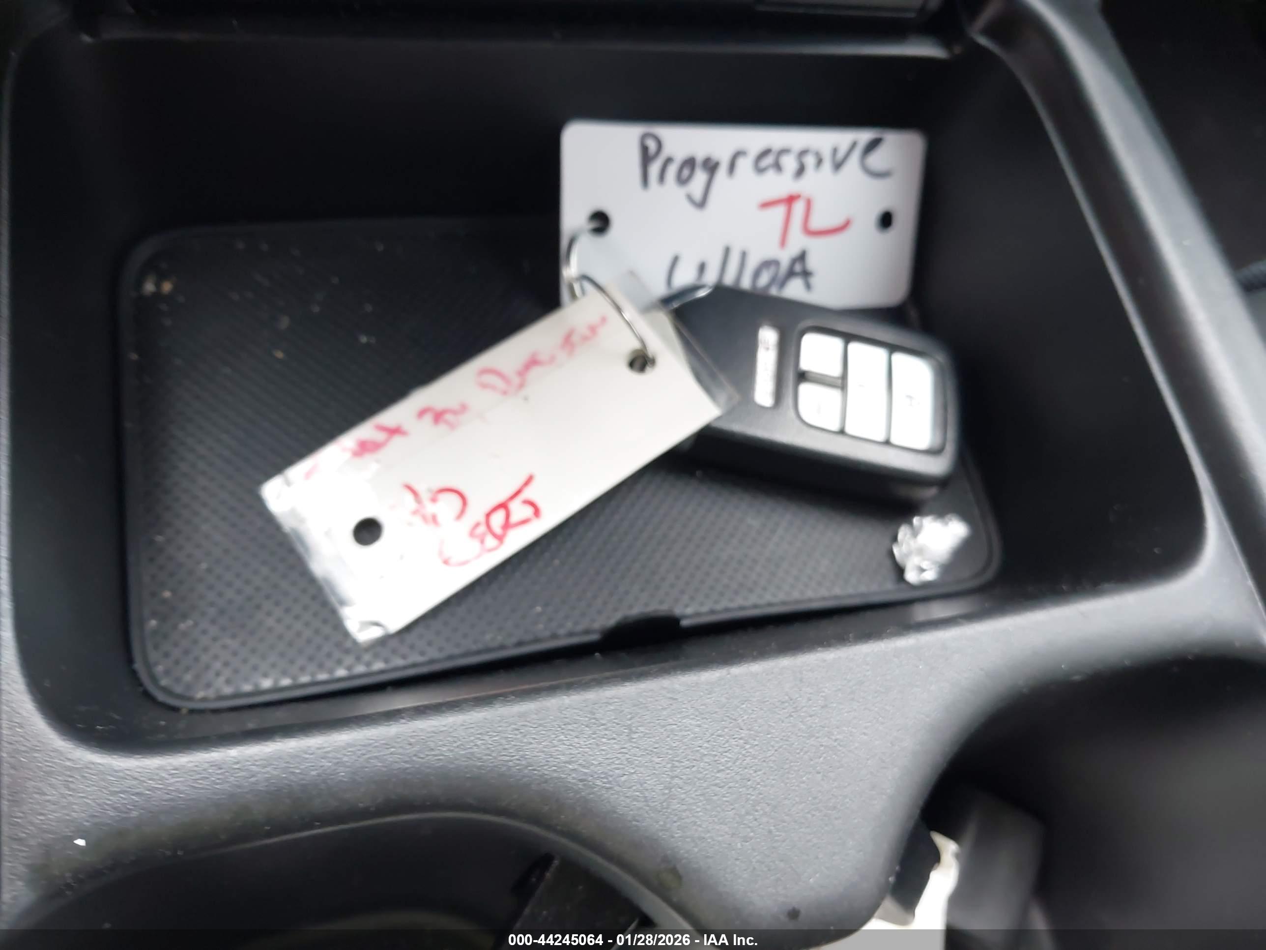 HONDA CR-V image 11