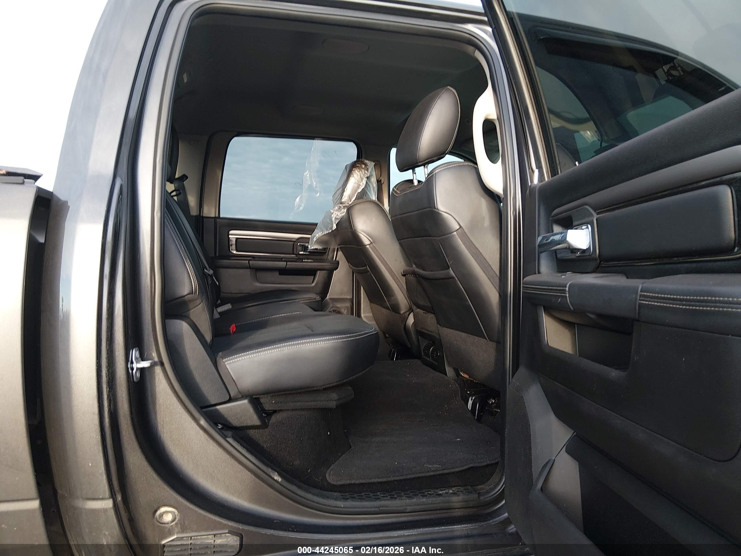 RAM 2500 image 8
