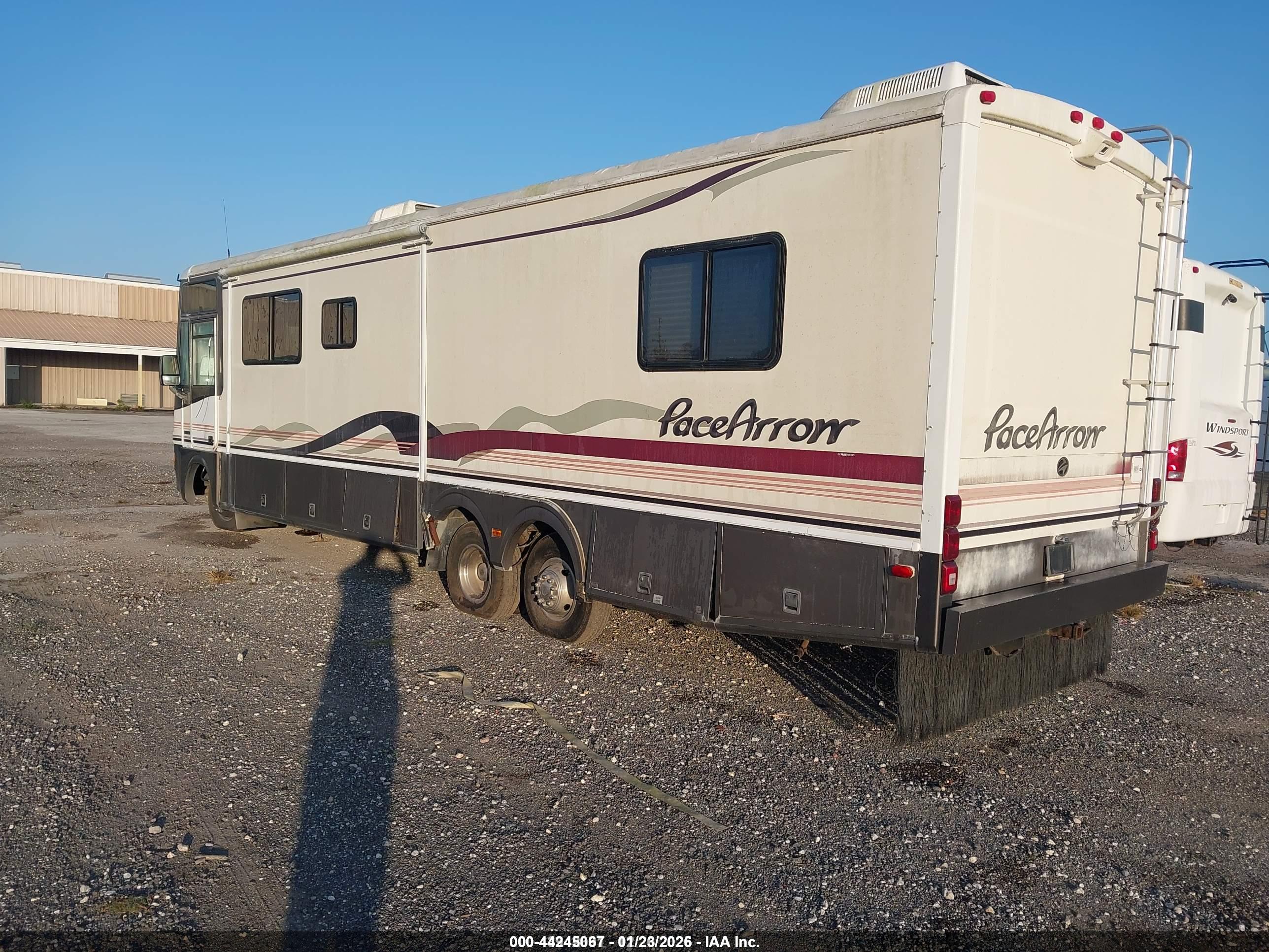 FORD F530 image 3