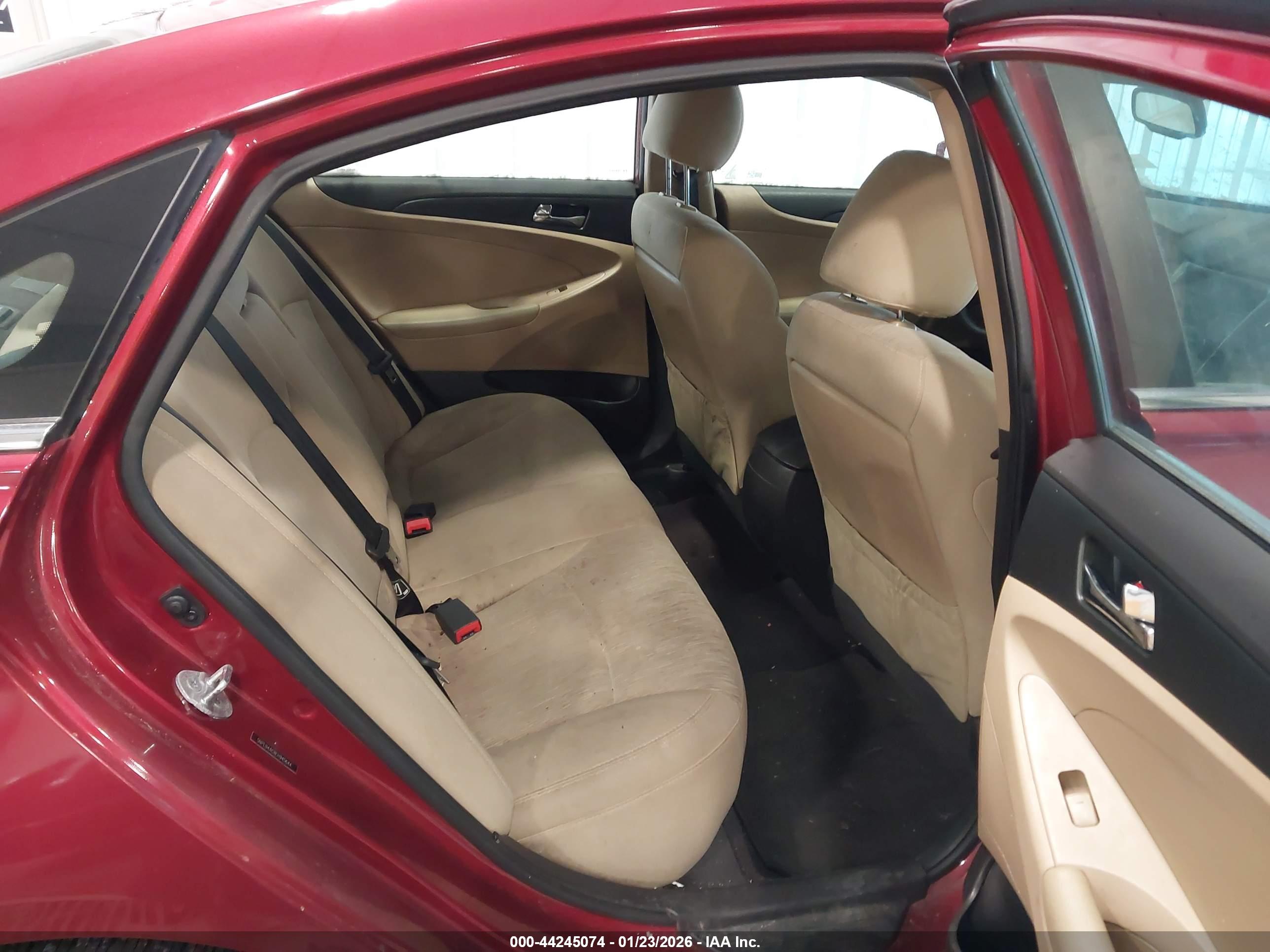 HYUNDAI SONATA image 8