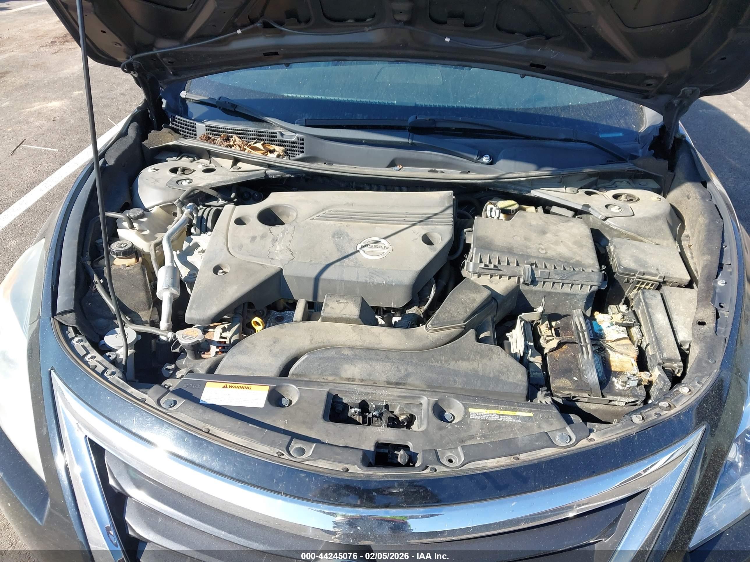 NISSAN ALTIMA image 10