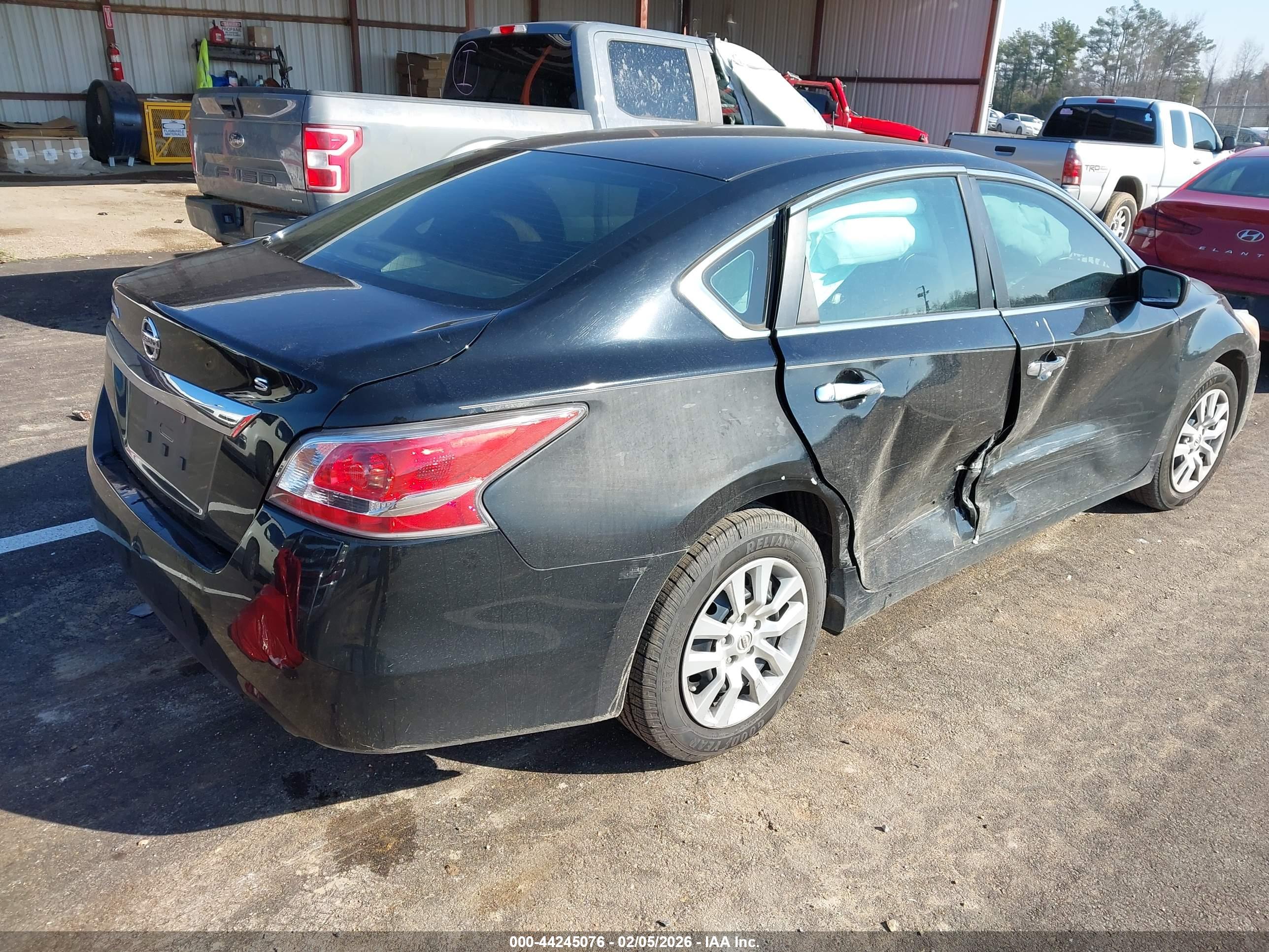 NISSAN ALTIMA image 4