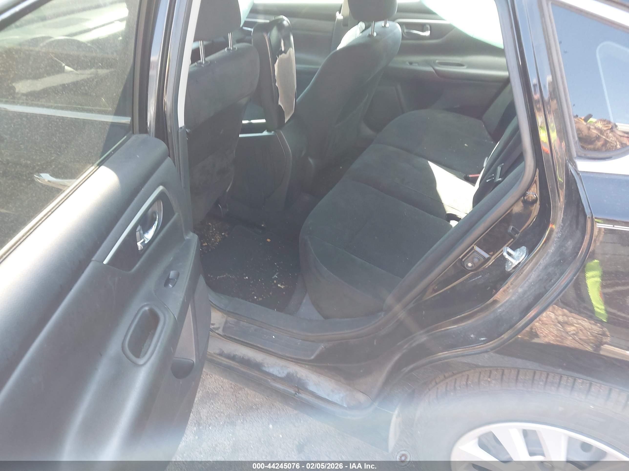 NISSAN ALTIMA image 8