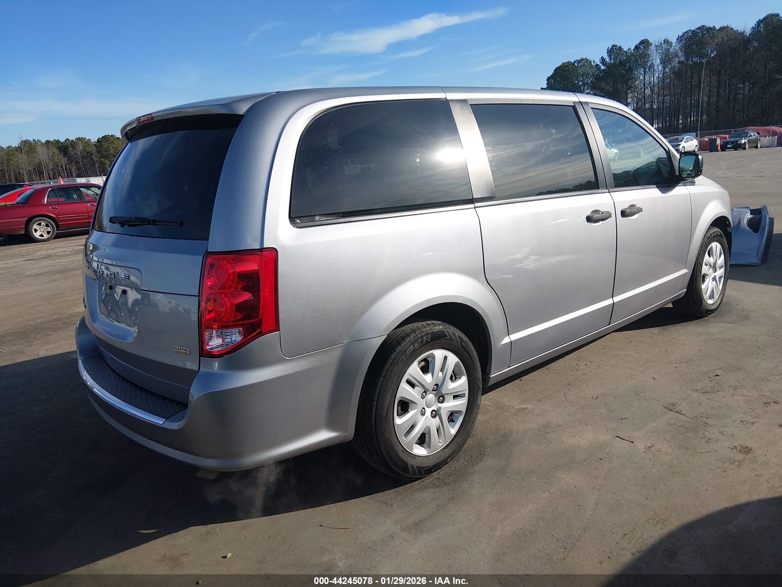 DODGE GRAND image 4