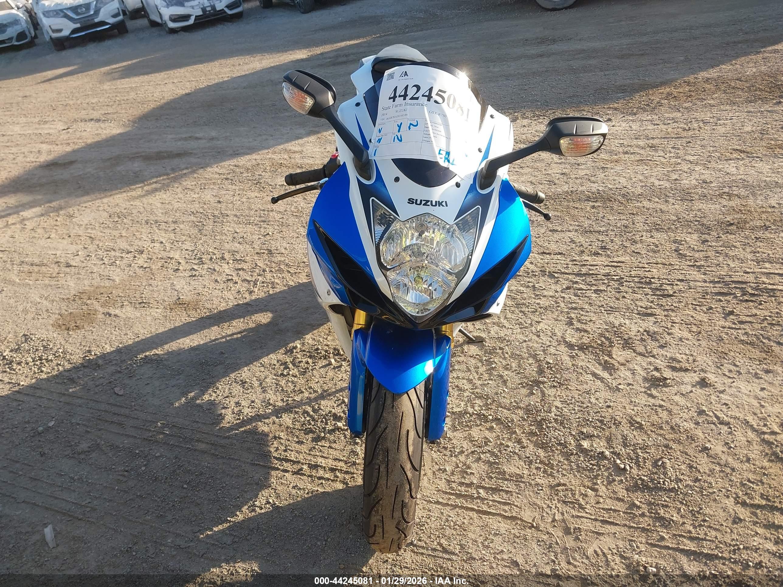 SUZUKI GSX-R750 image 5