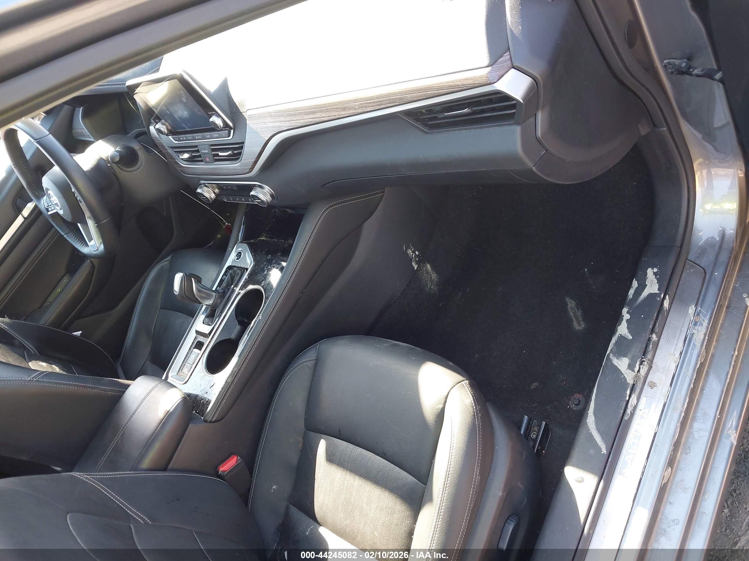 NISSAN ALTIMA image 5