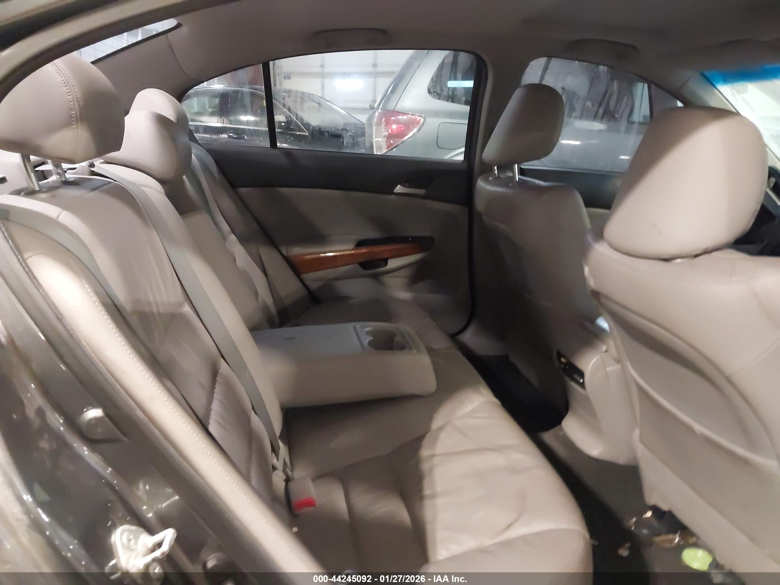 HONDA ACCORD image 8