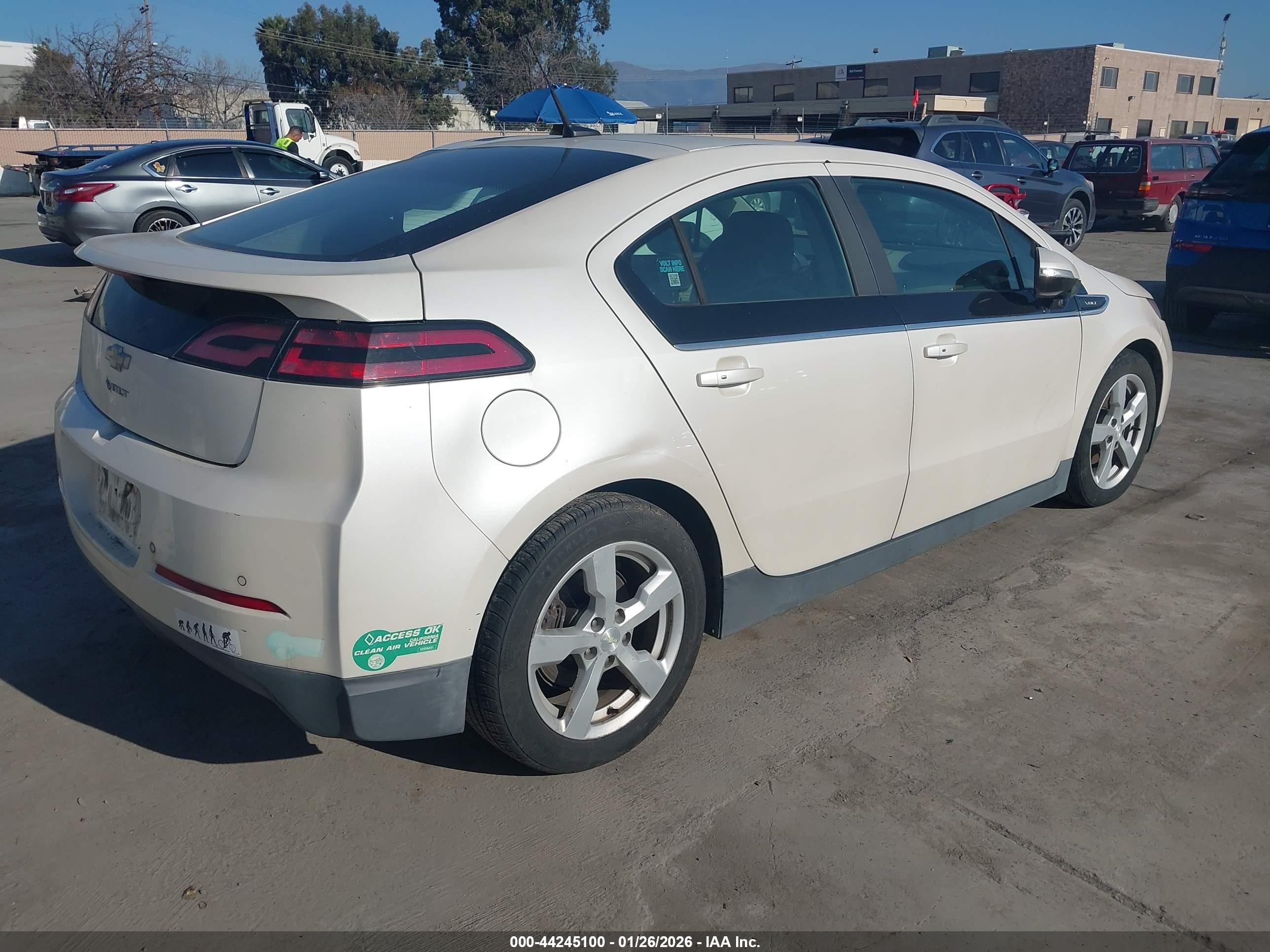 CHEVROLET VOLT image 4
