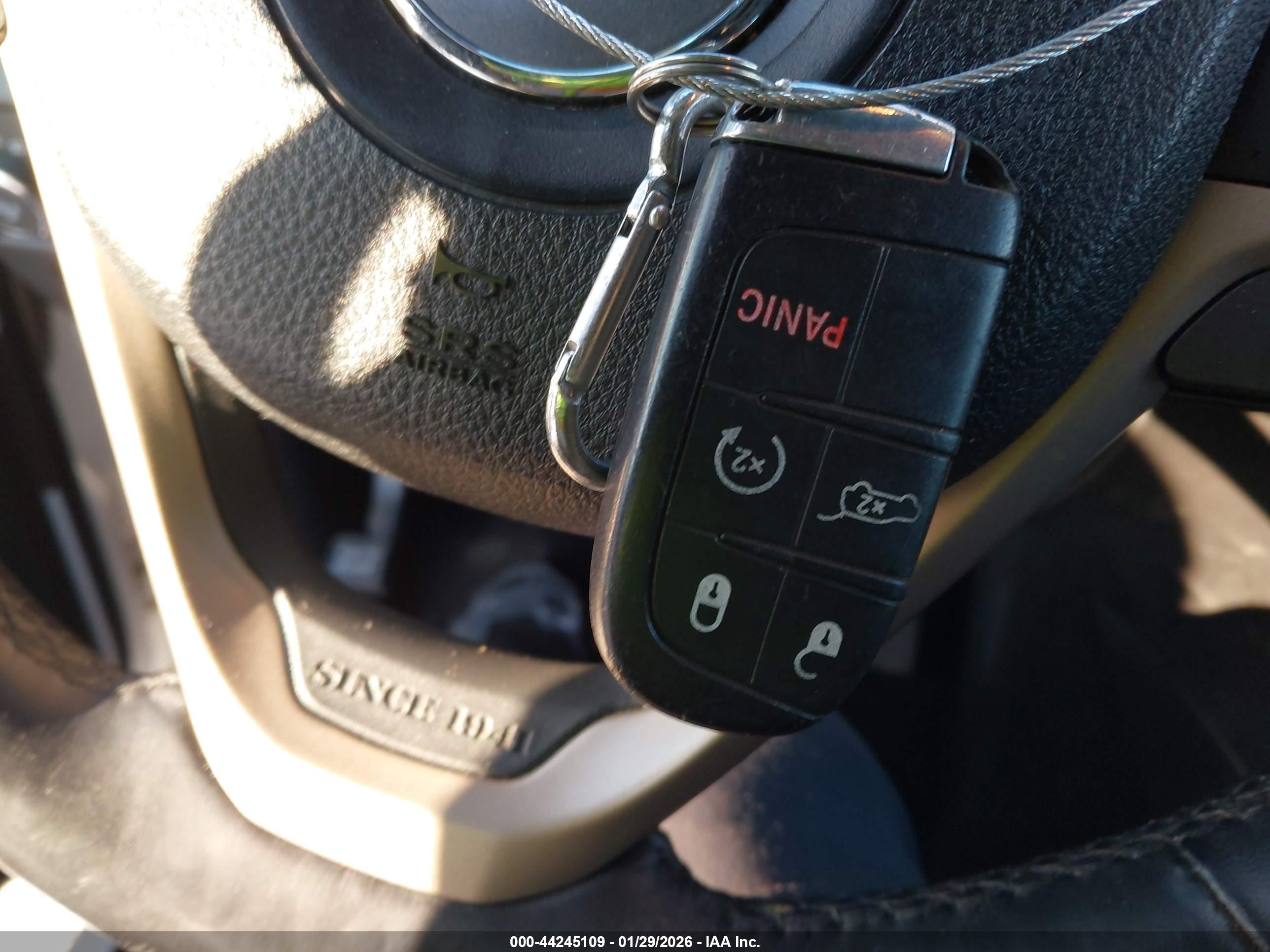 JEEP GRAND image 11