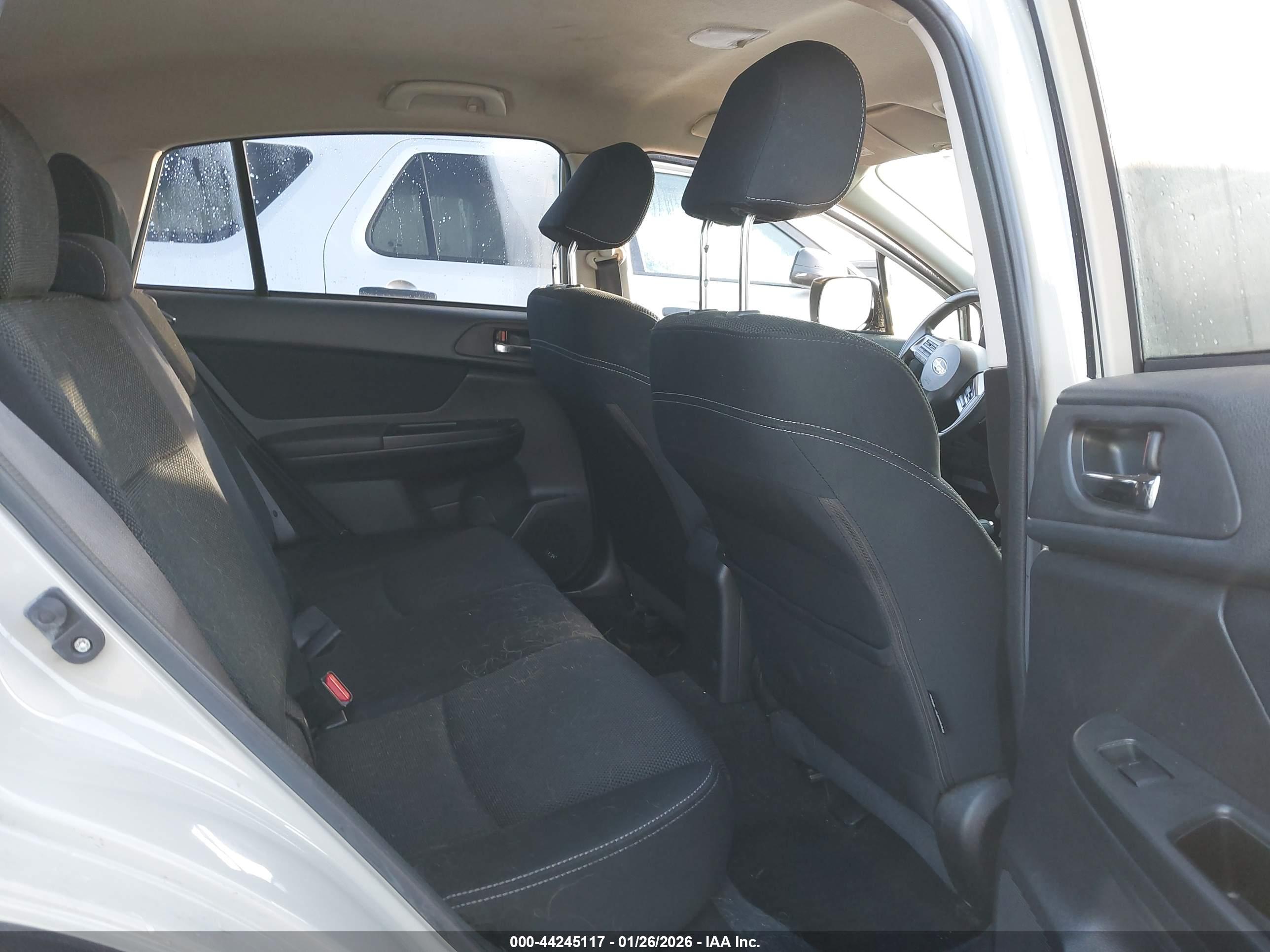 SUBARU XV image 8