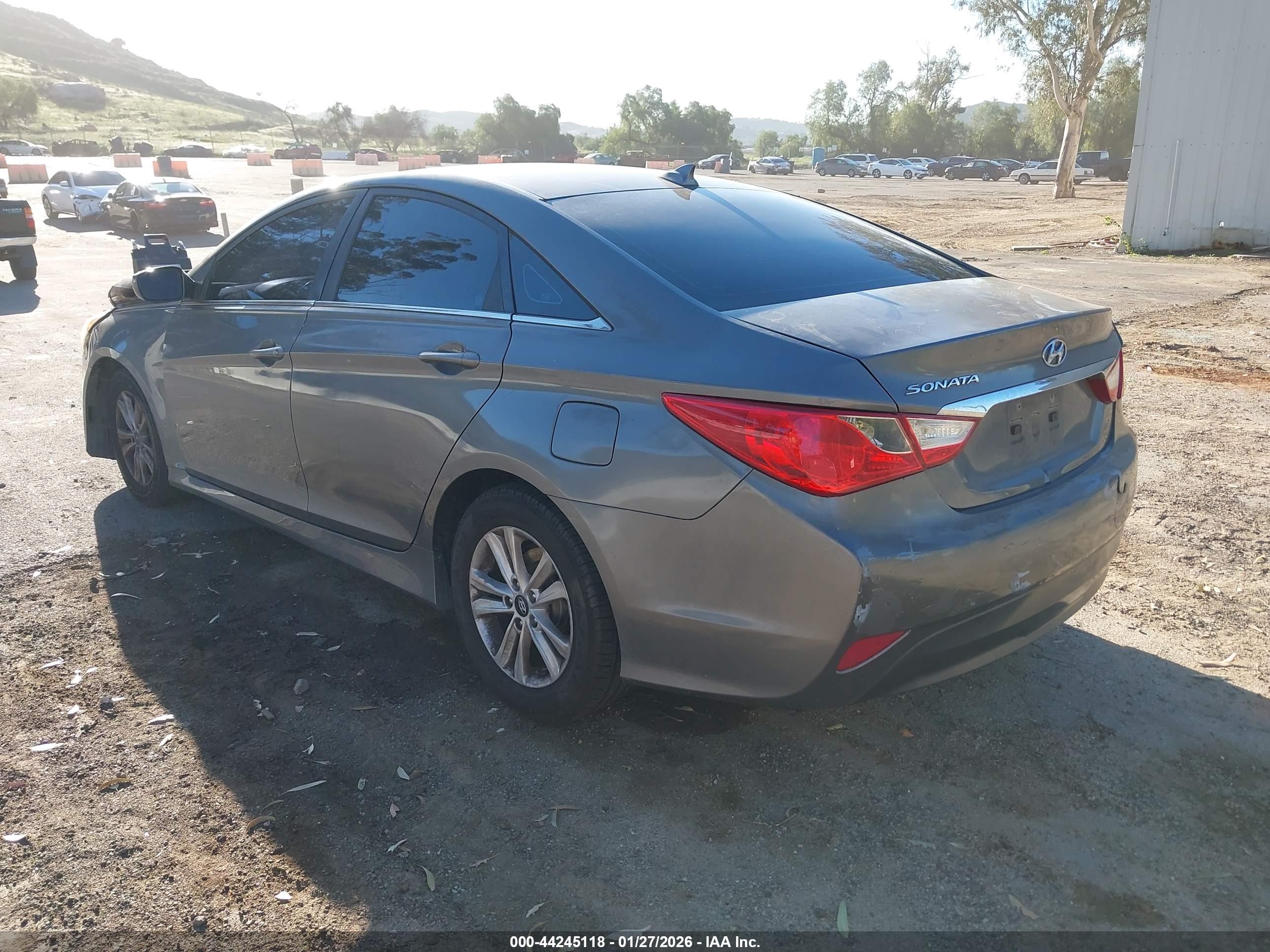 HYUNDAI SONATA image 3