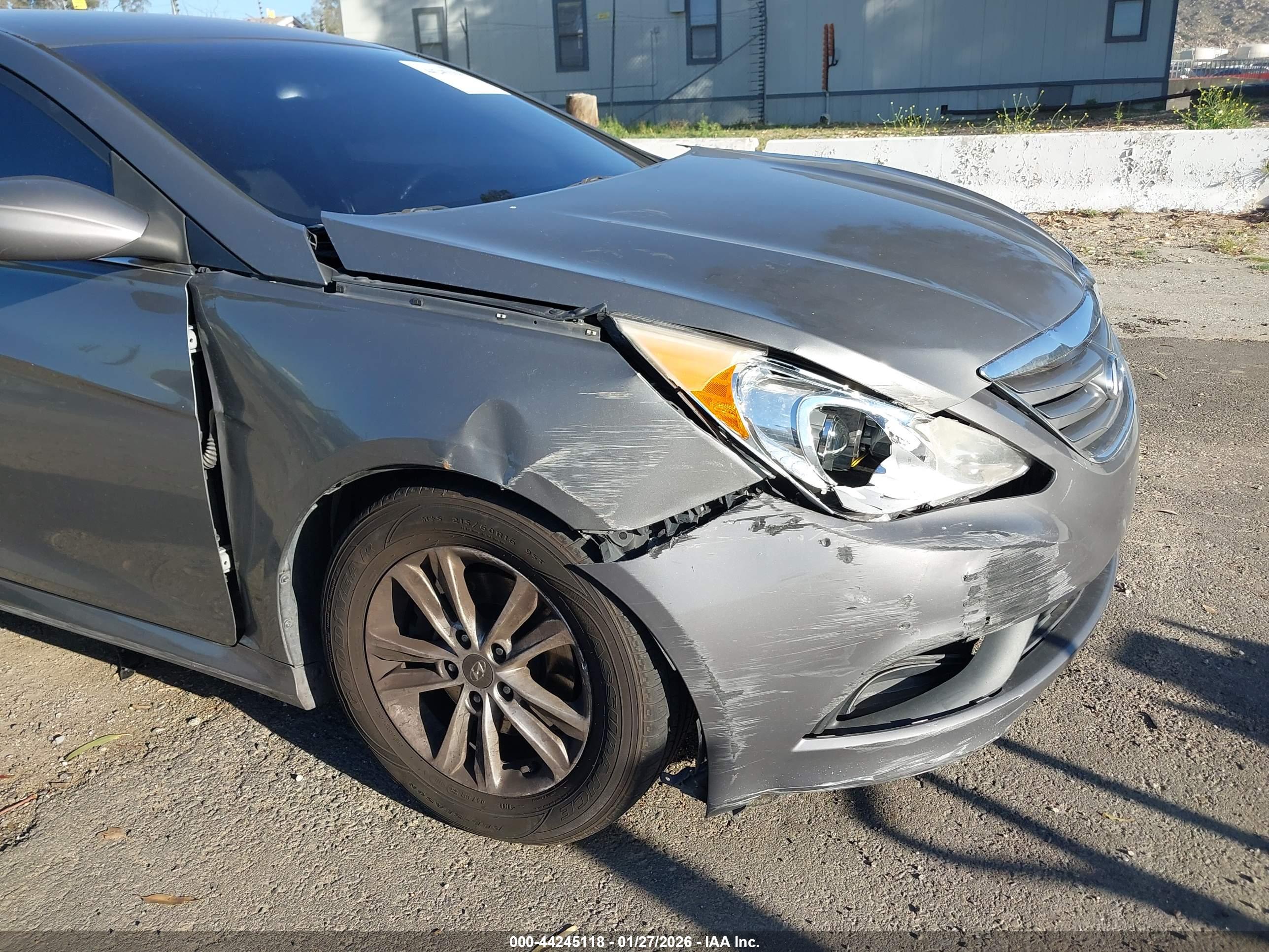 HYUNDAI SONATA image 6