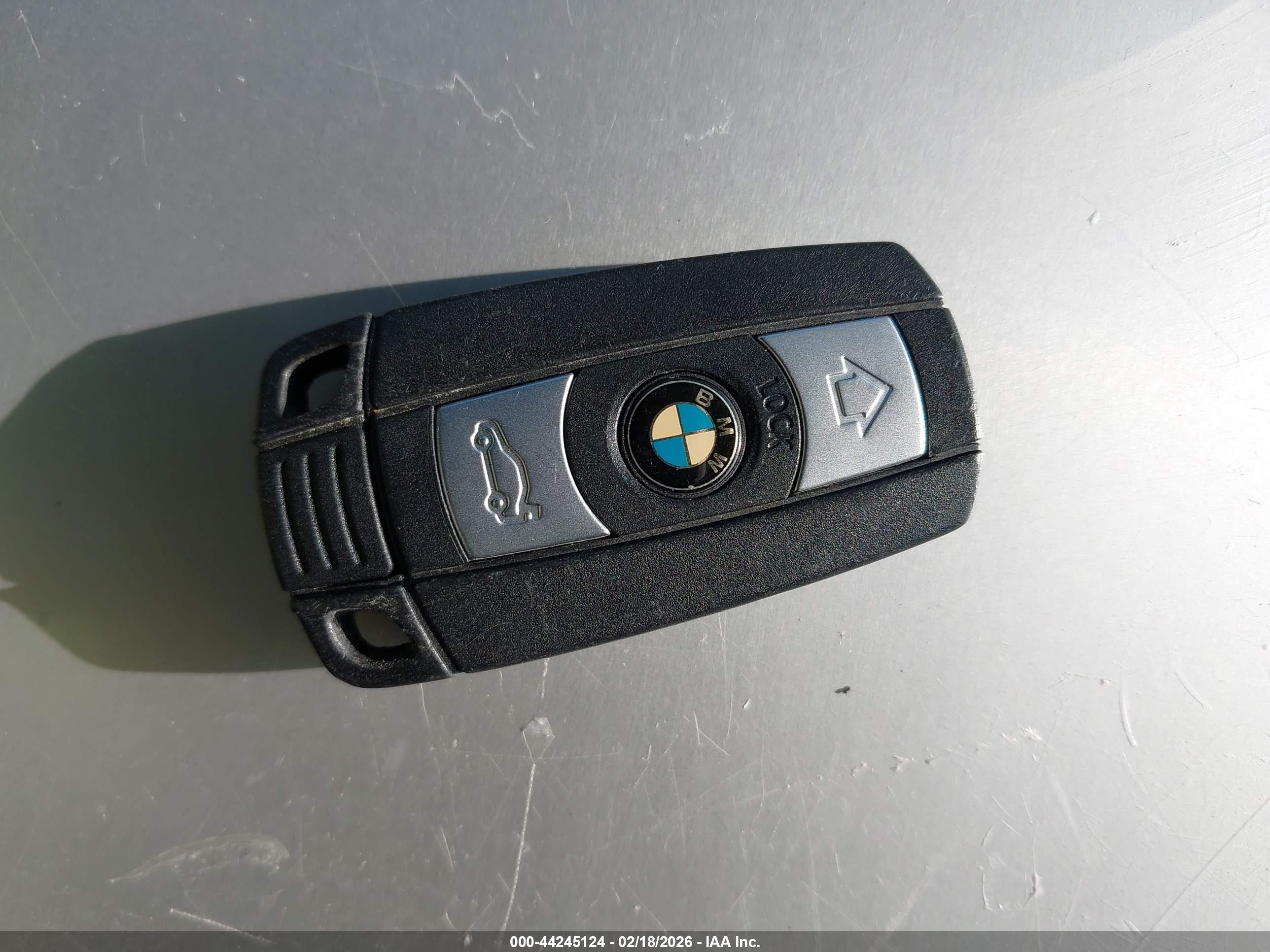 BMW X1 image 11