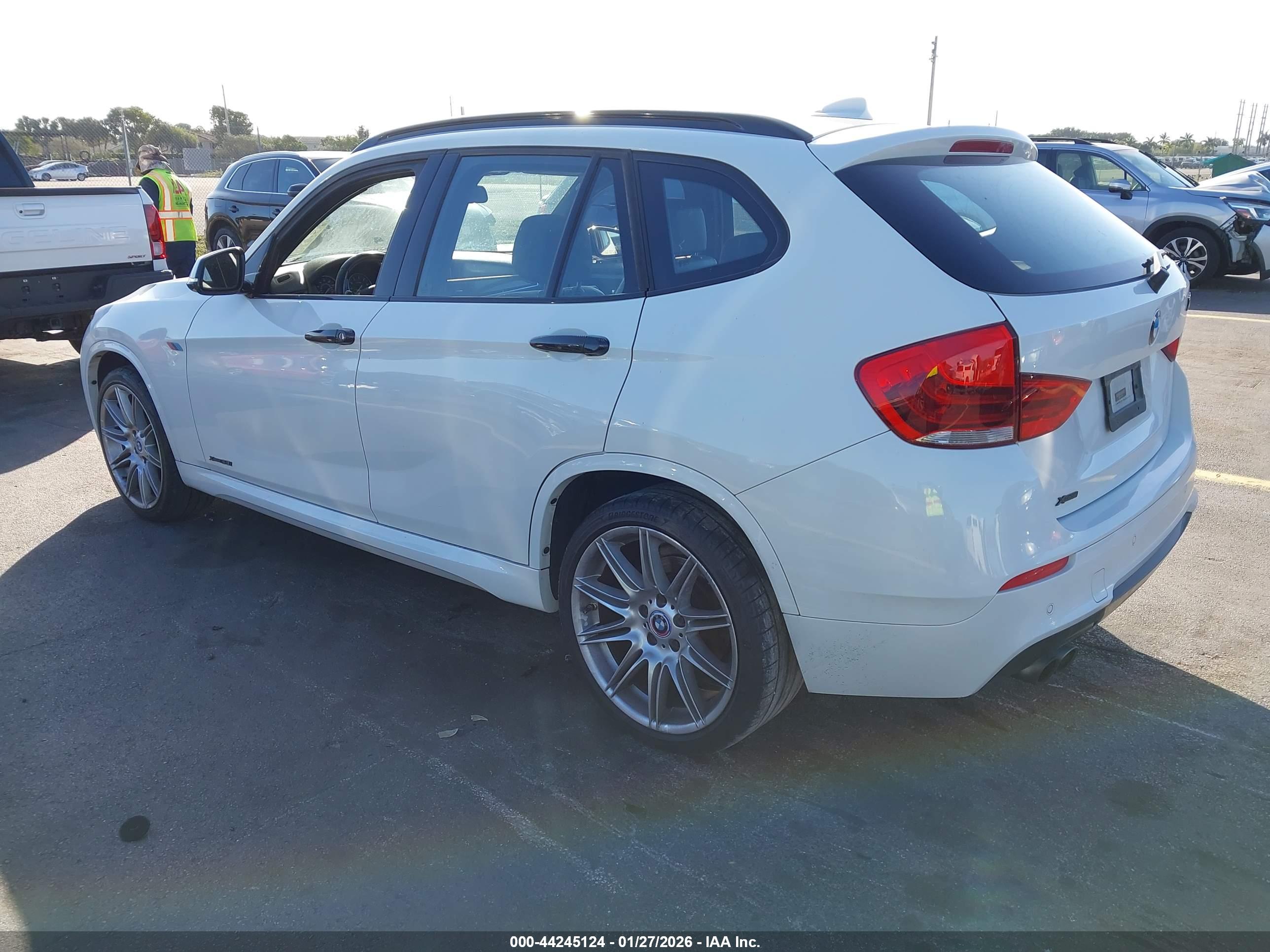 BMW X1 image 3