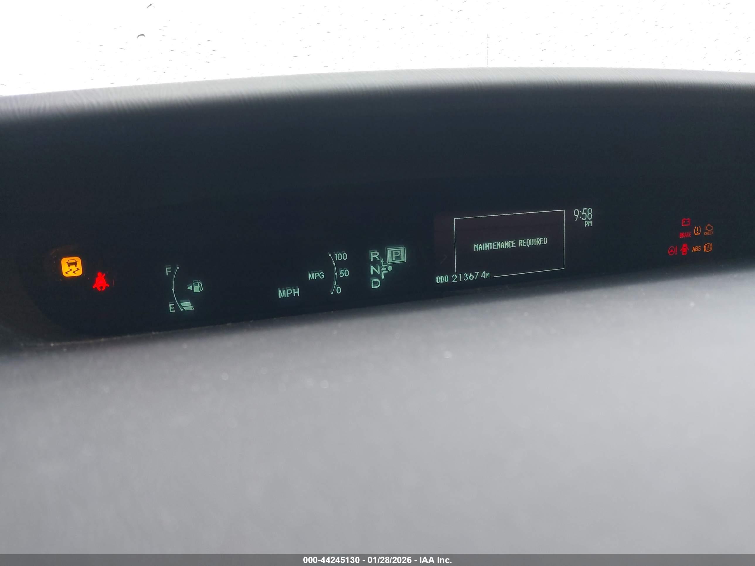 TOYOTA PRIUS image 7