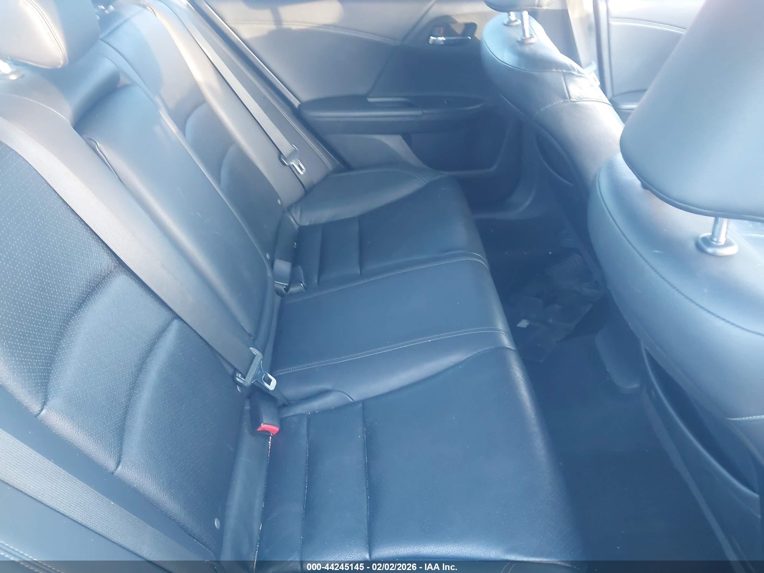 HONDA ACCORD image 8