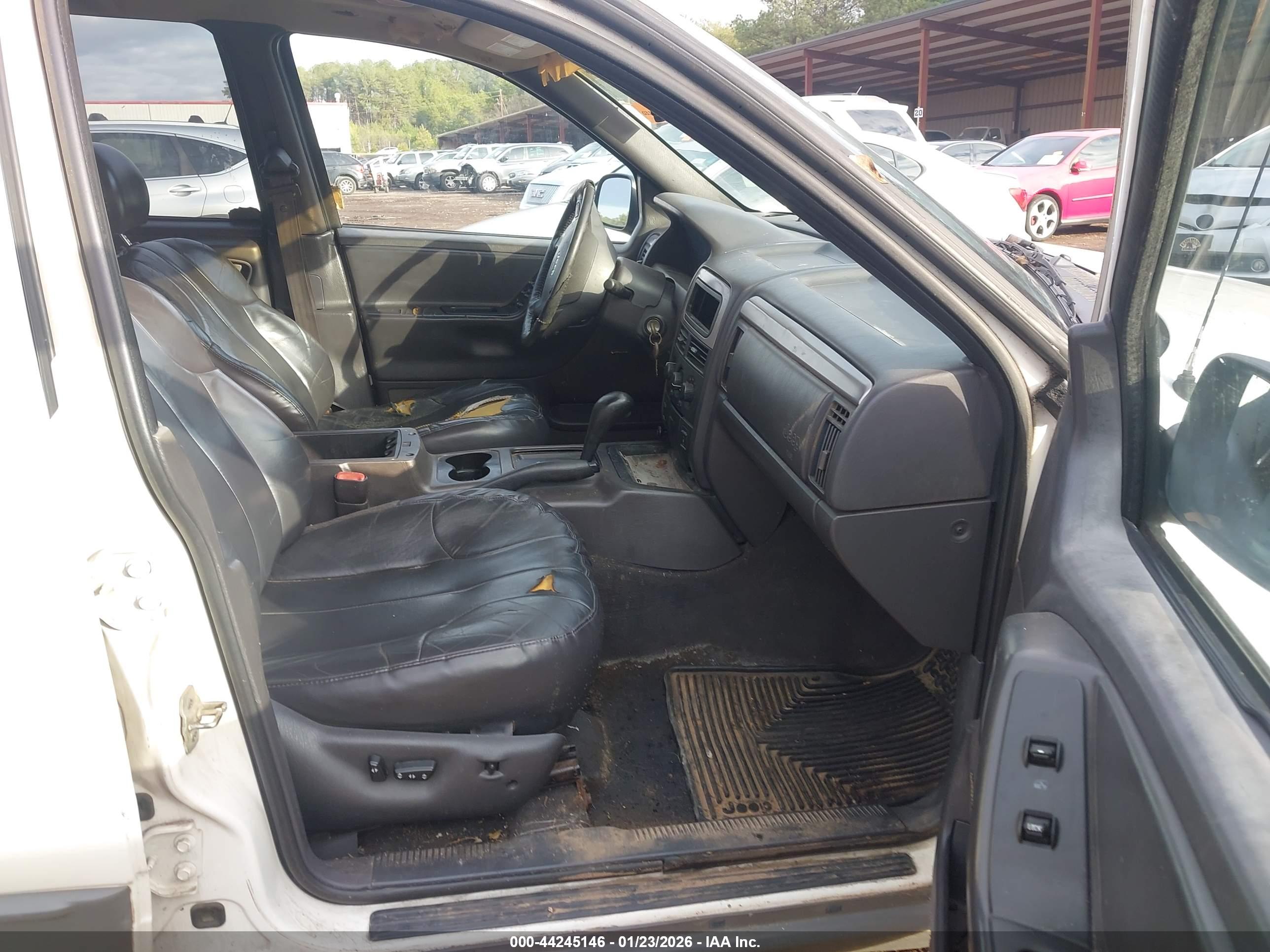 JEEP GRAND image 5
