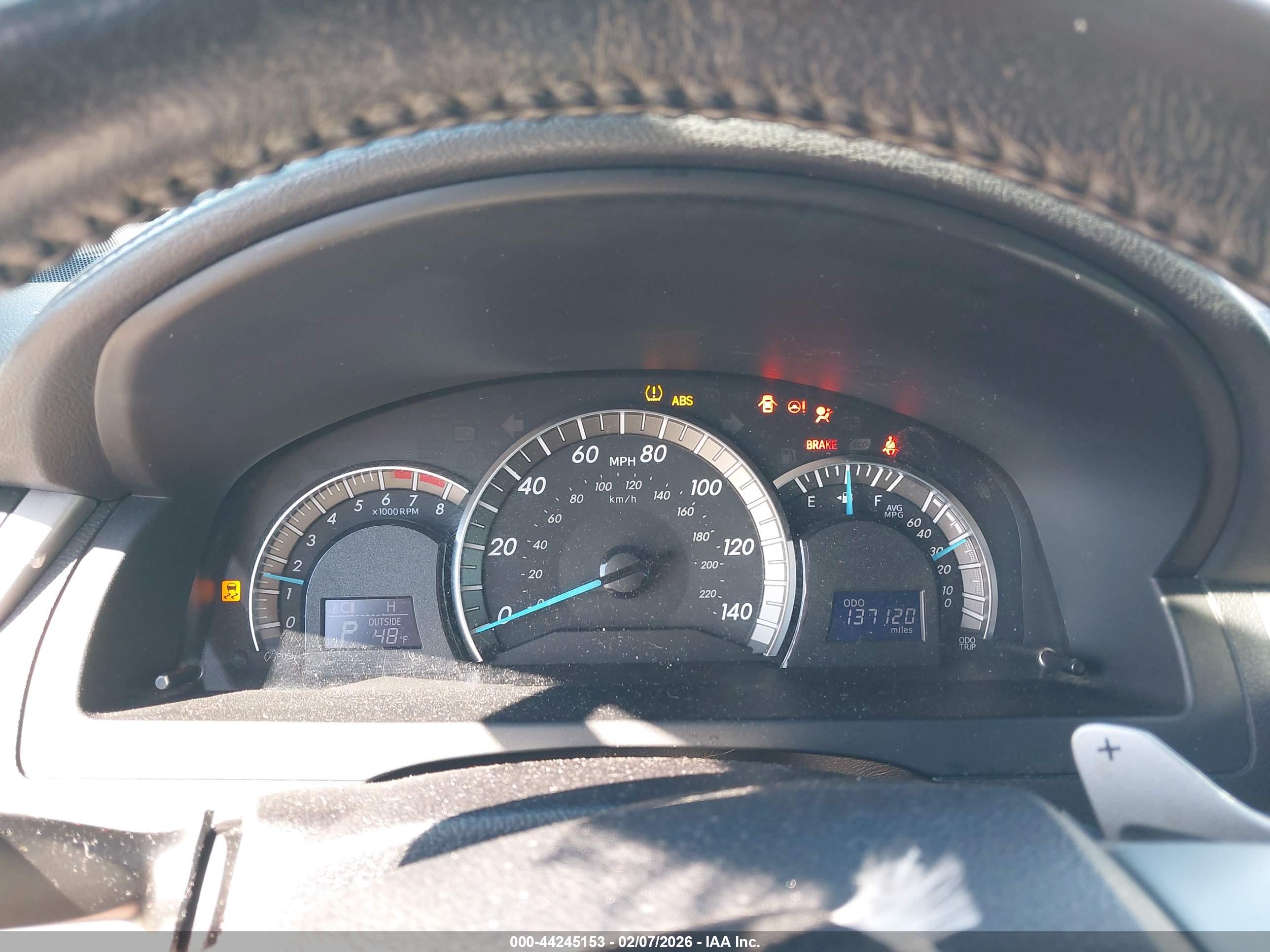 TOYOTA CAMRY image 7