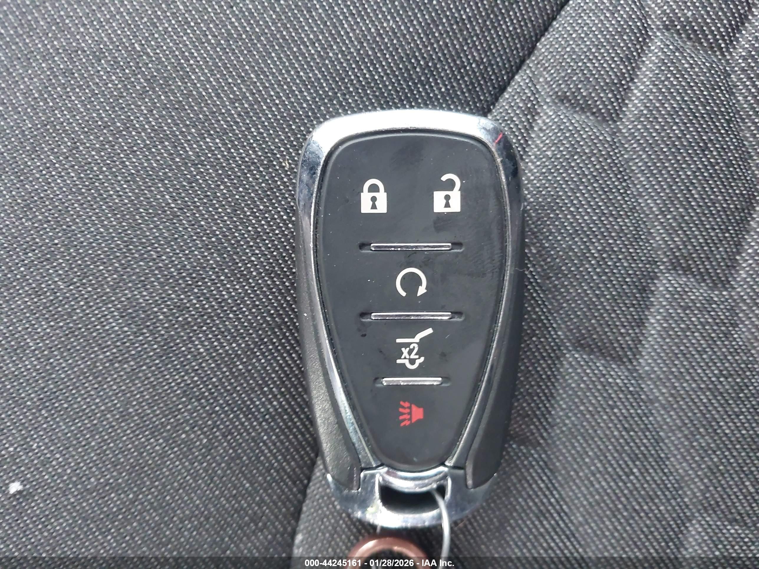 CHEVROLET EQUINOX image 11