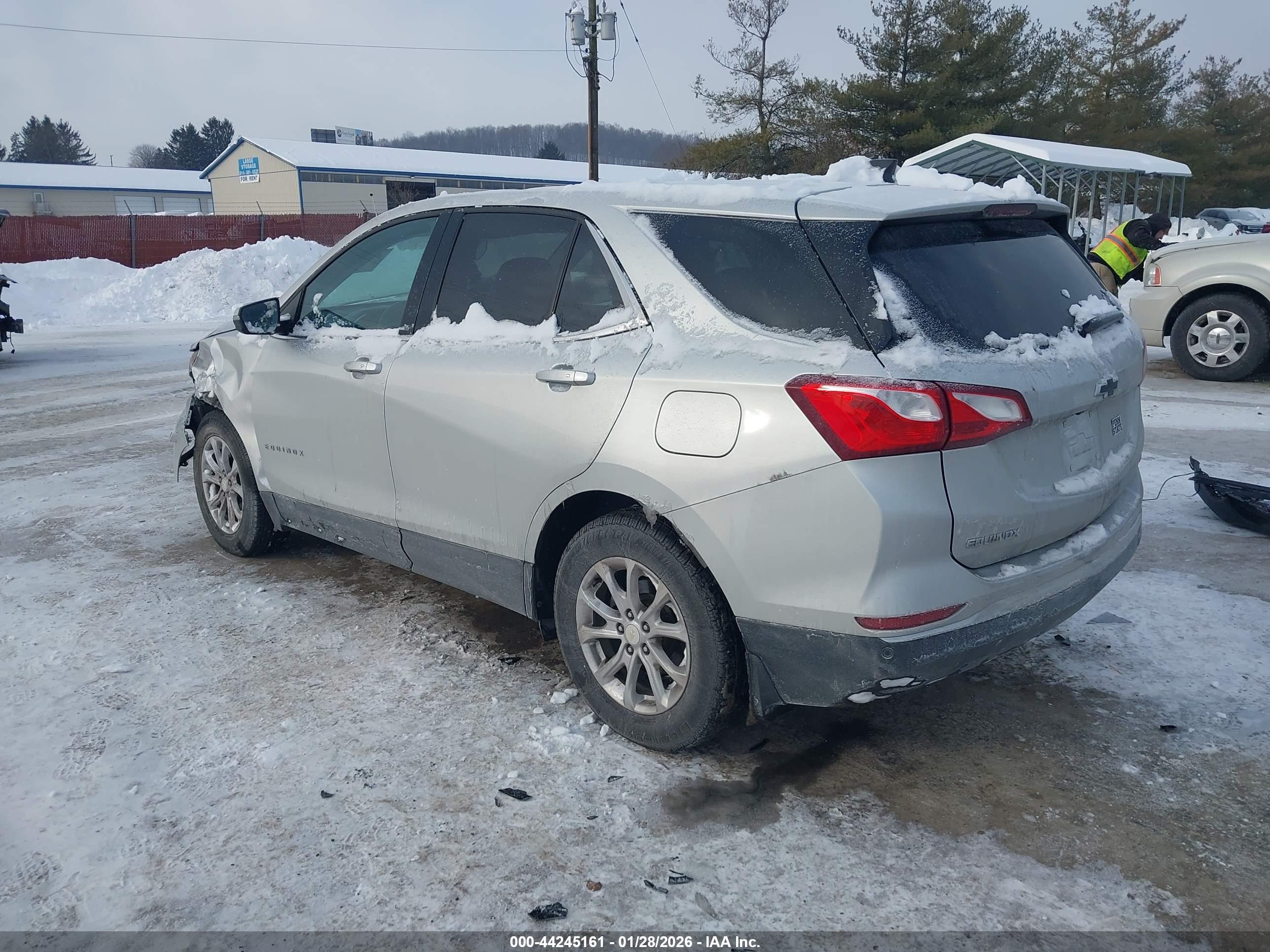 CHEVROLET EQUINOX image 3