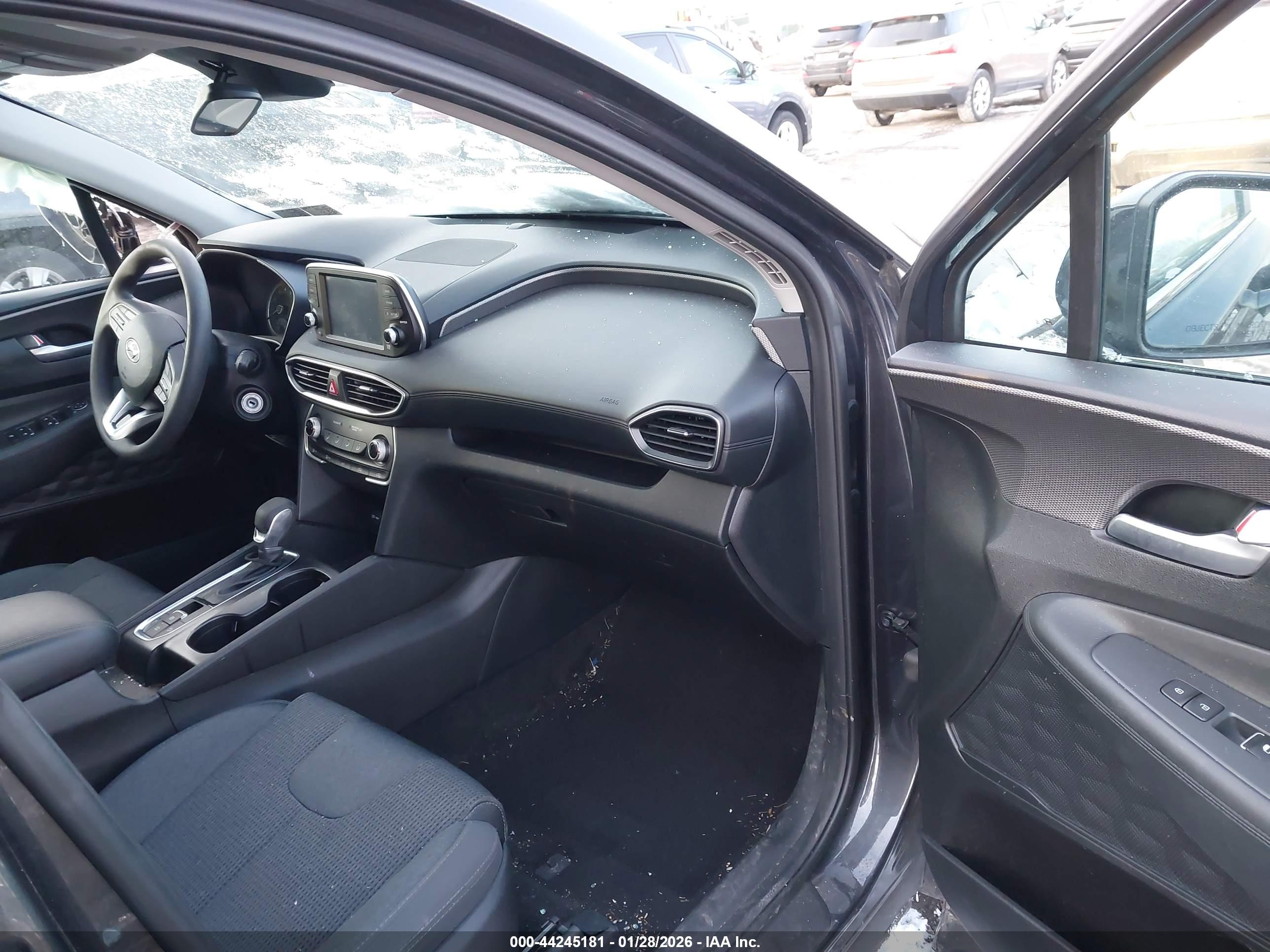 HYUNDAI SANTA image 5