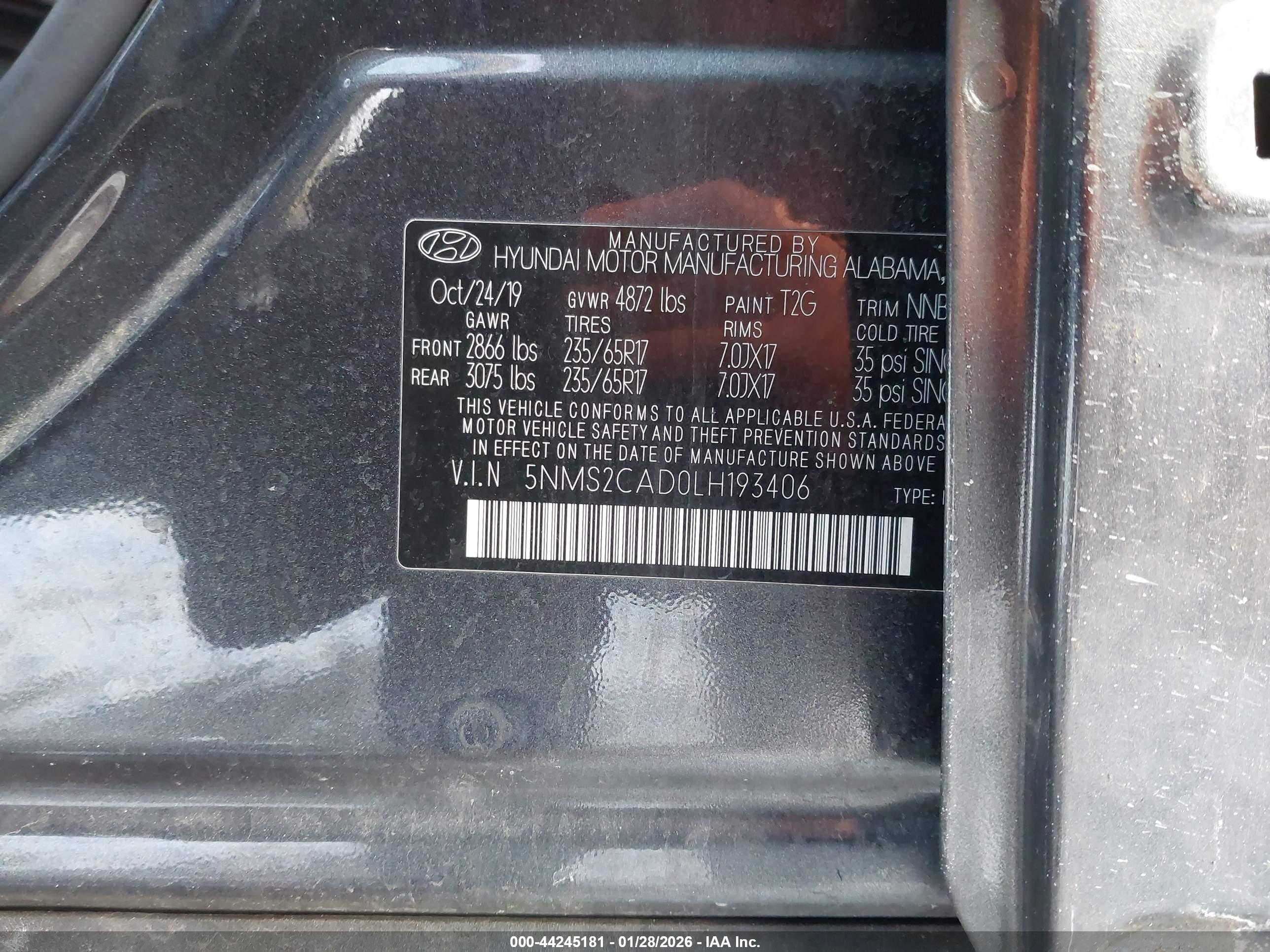 HYUNDAI SANTA image 9
