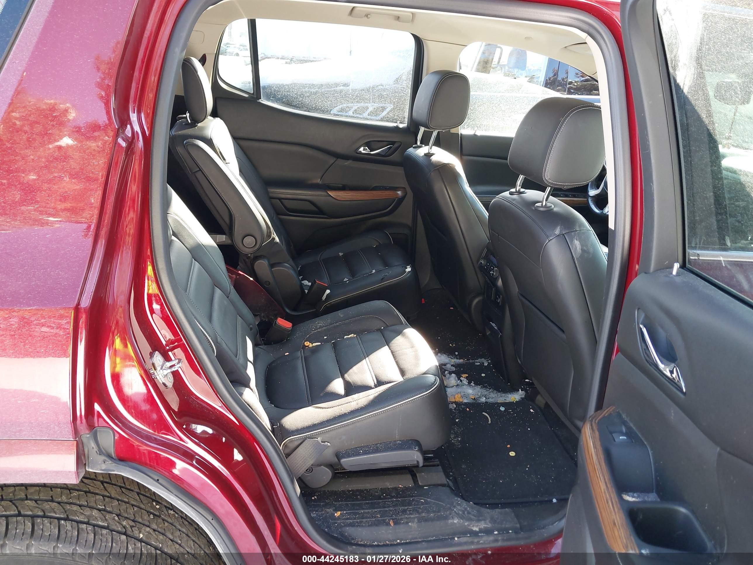 GMC ACADIA image 8