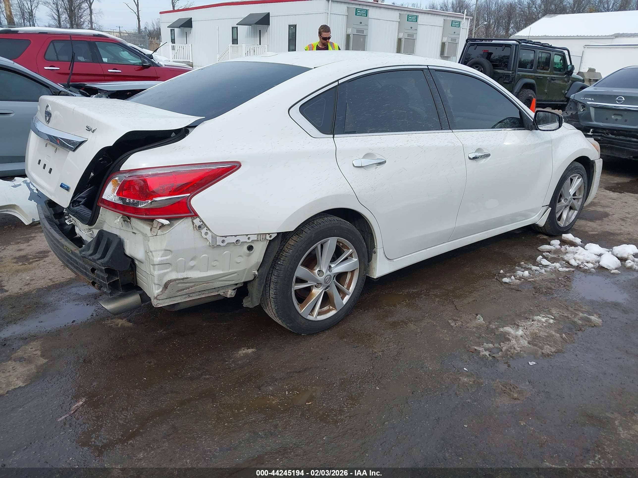 NISSAN ALTIMA image 4