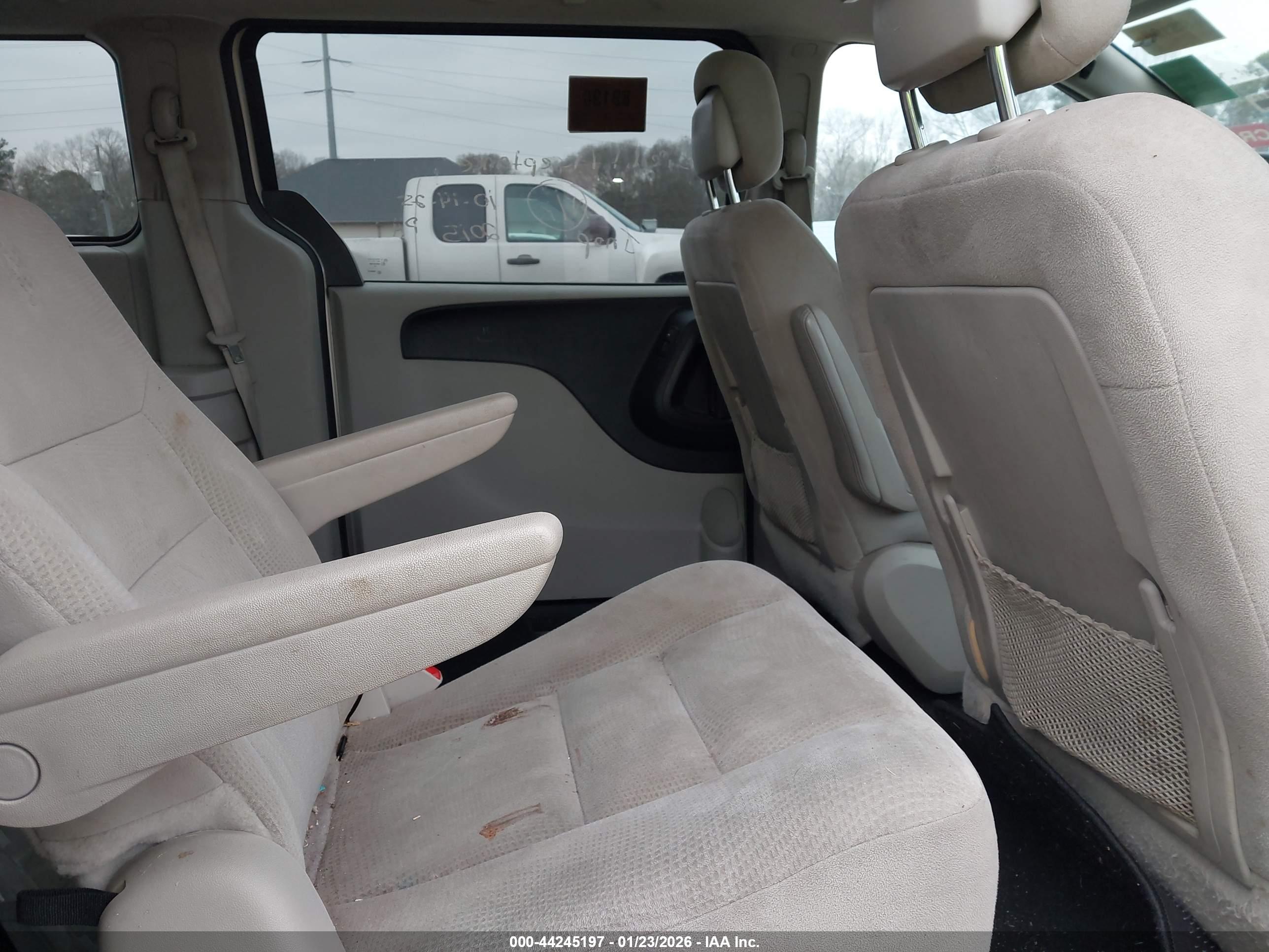 DODGE GRAND image 8