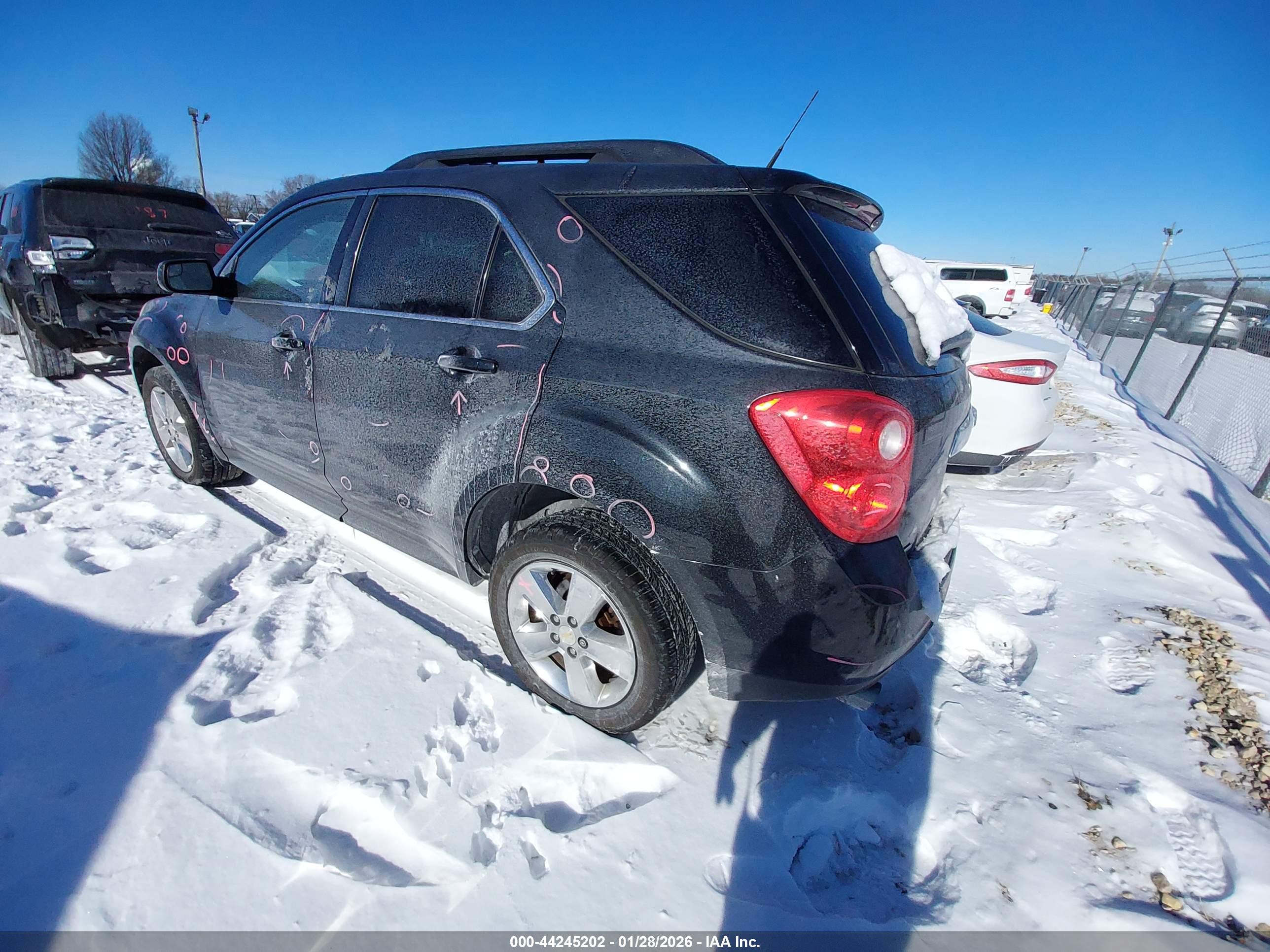 CHEVROLET EQUINOX image 3