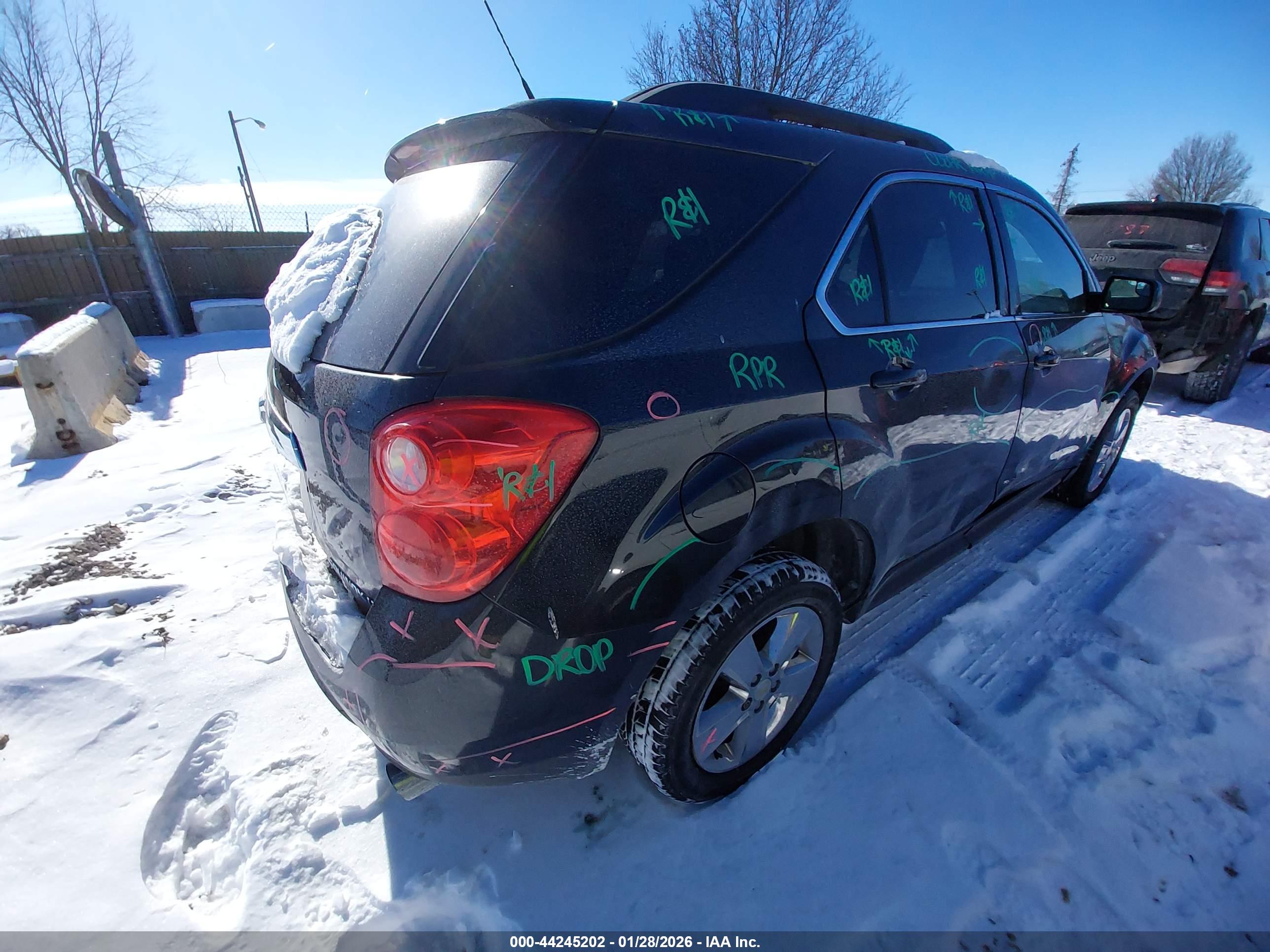CHEVROLET EQUINOX image 4