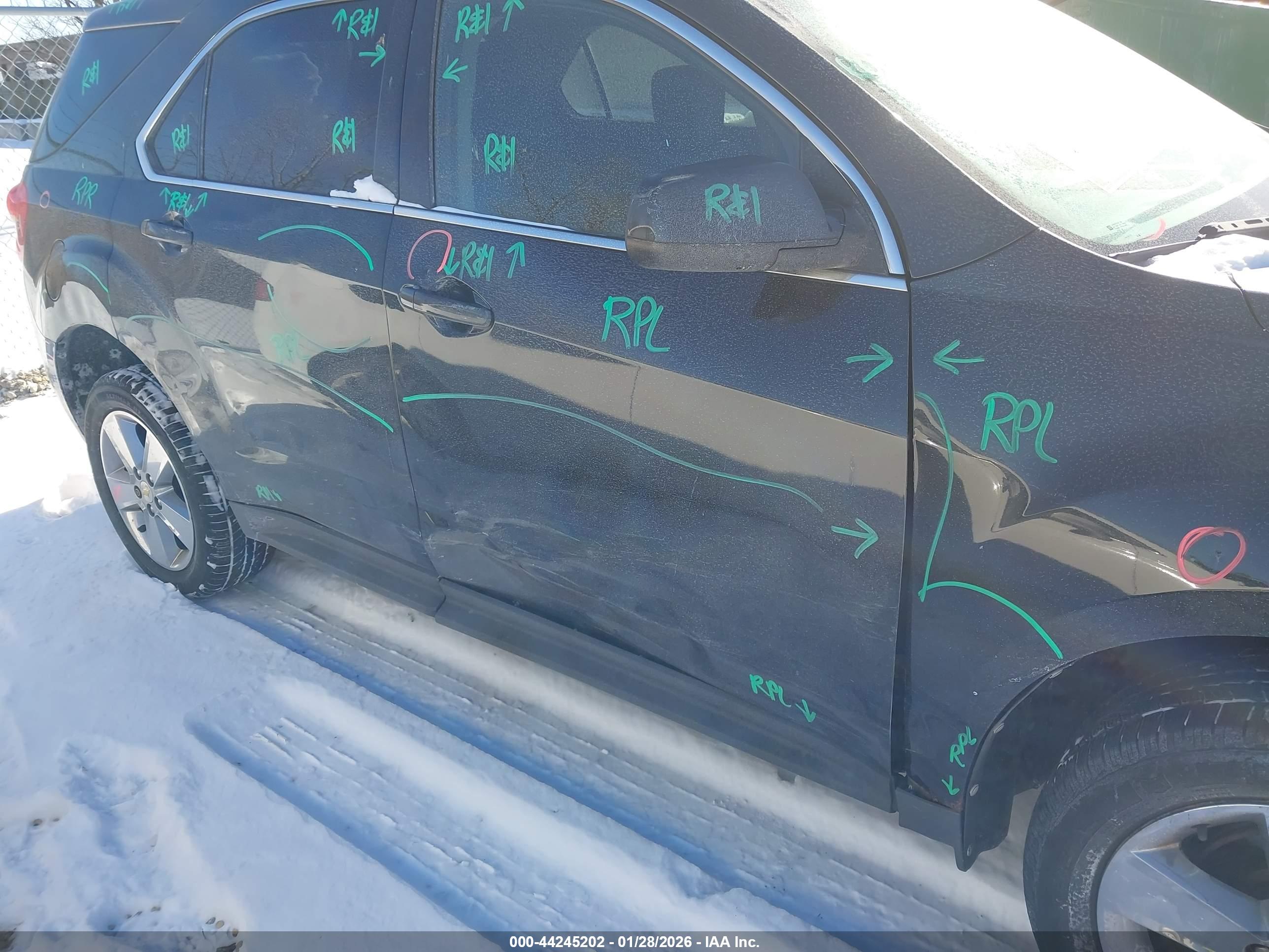 CHEVROLET EQUINOX image 6