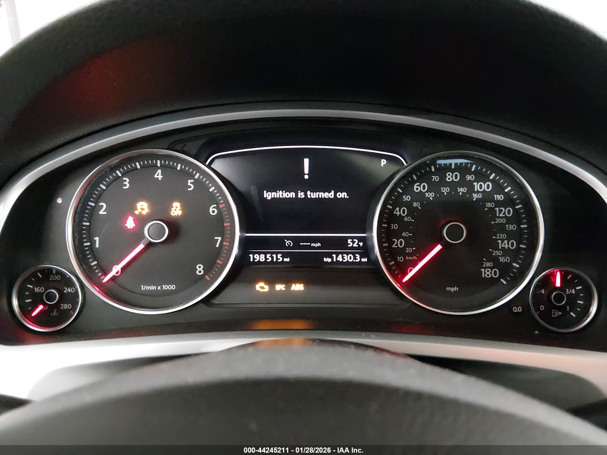 VOLKSWAGEN TOUAREG image 7
