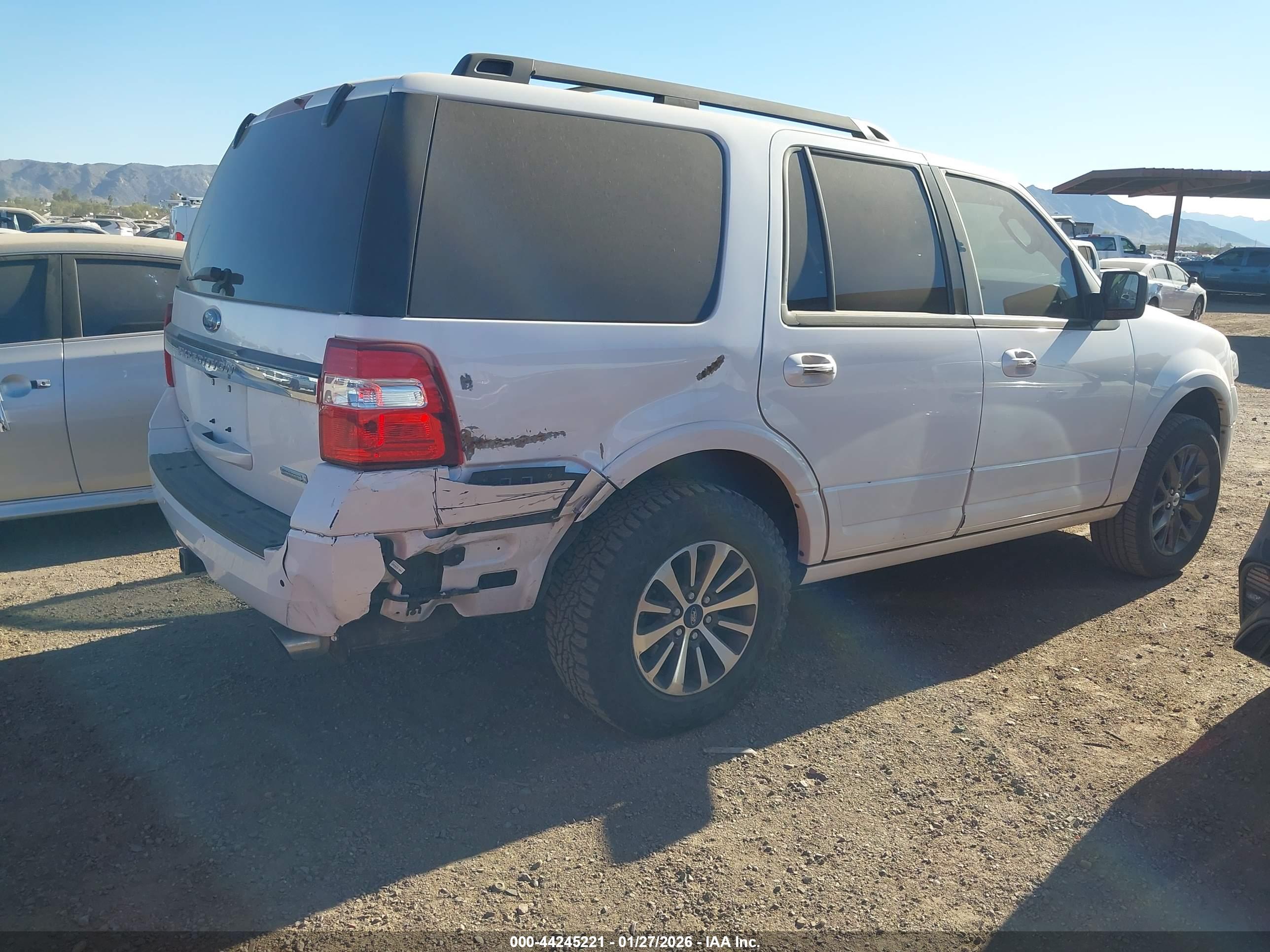 FORD EXPEDITION image 6
