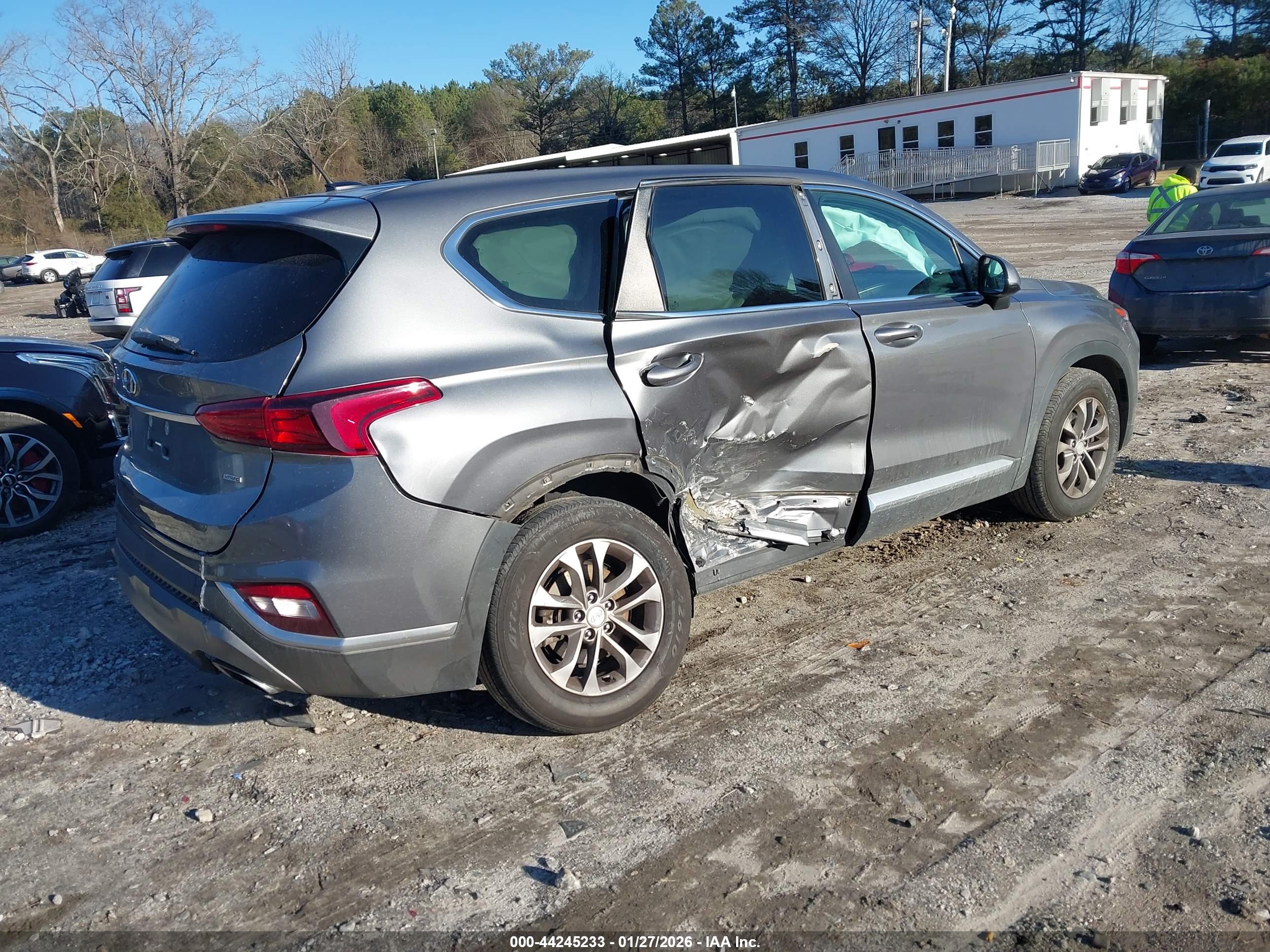 HYUNDAI SANTA image 4