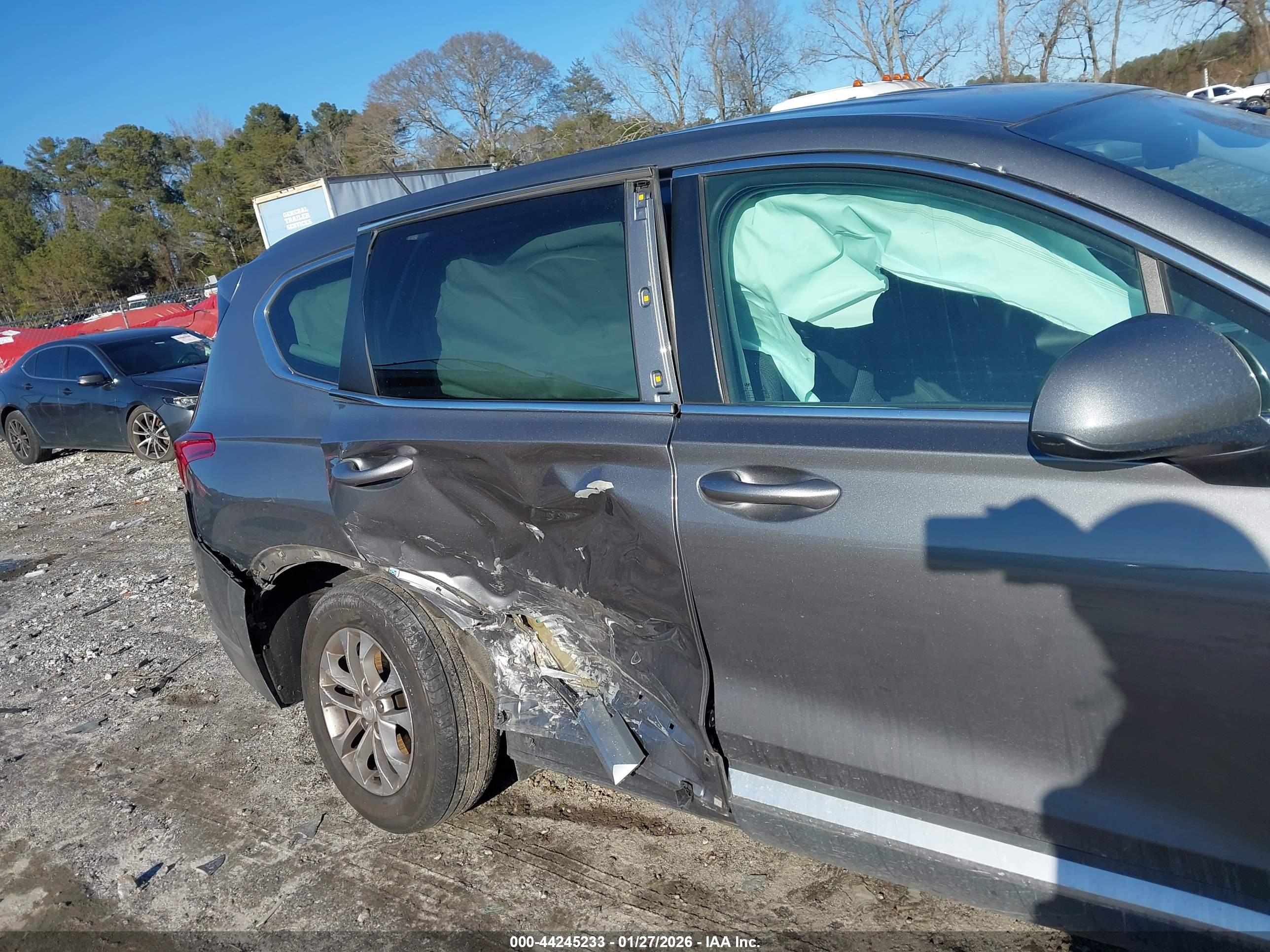 HYUNDAI SANTA image 6