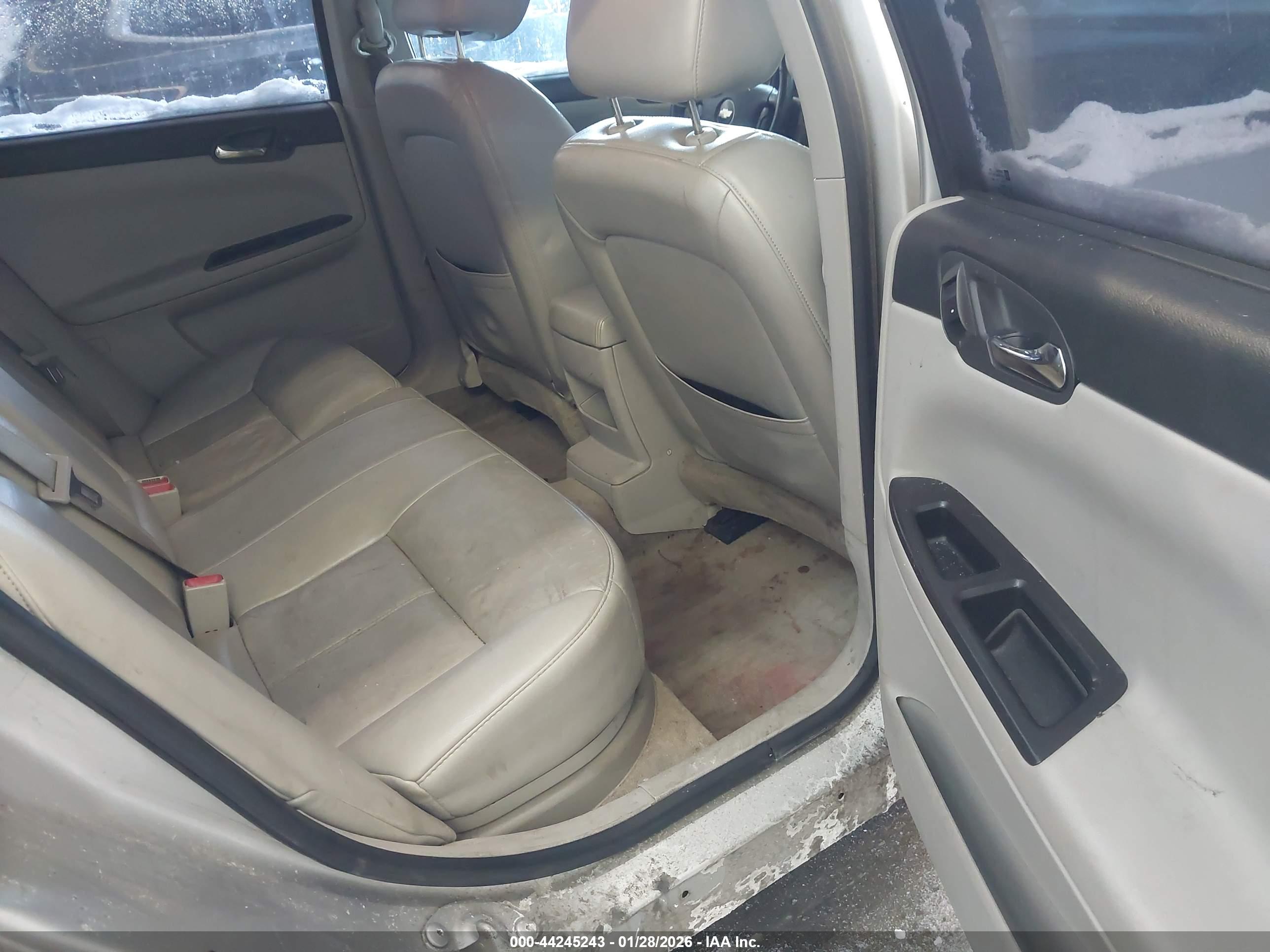 CHEVROLET IMPALA image 8